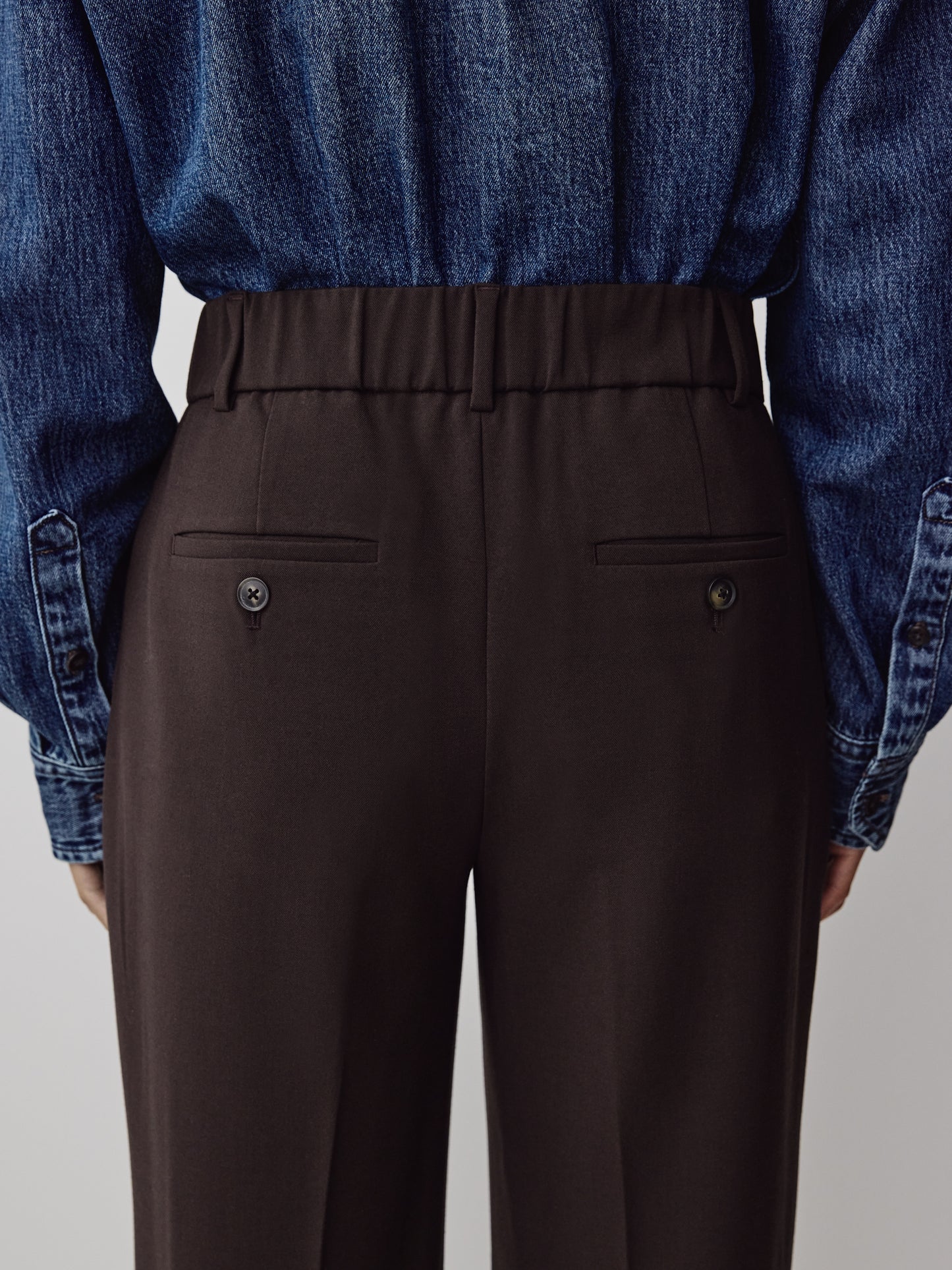 Woven Straight Crop Pant Mid Rise Stretch Fabric