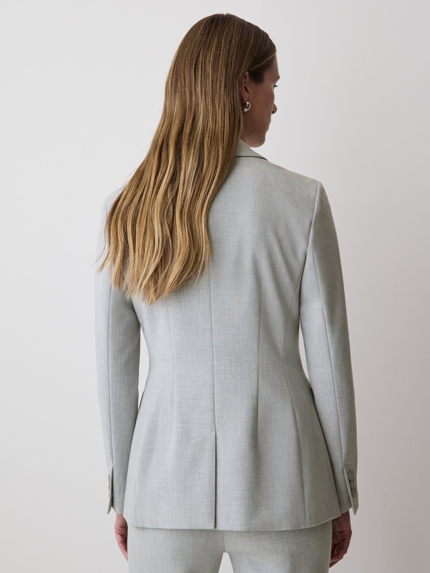 One-Button Fitted Blazer