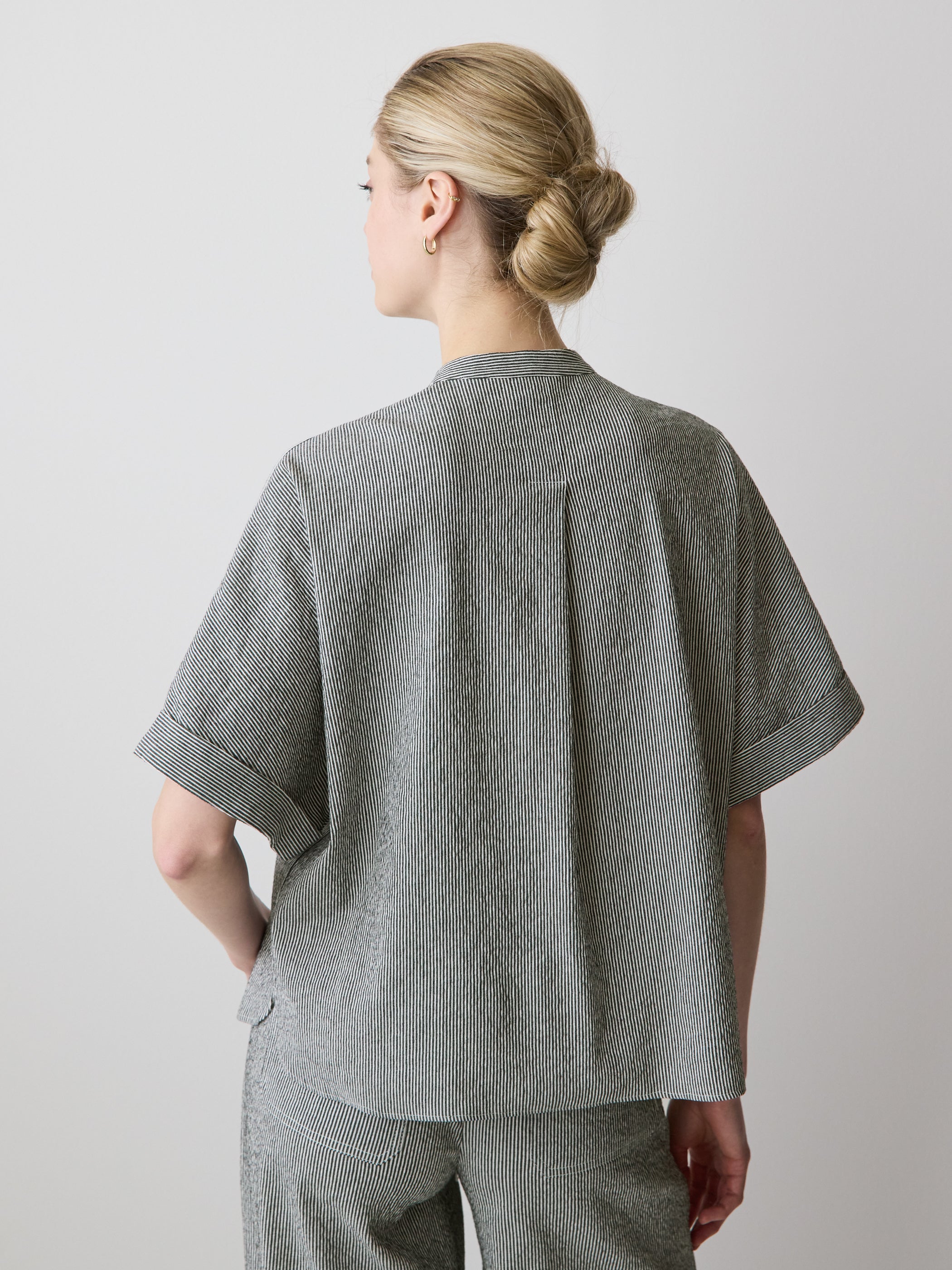 Woven Seersucker Button-Down Shirt