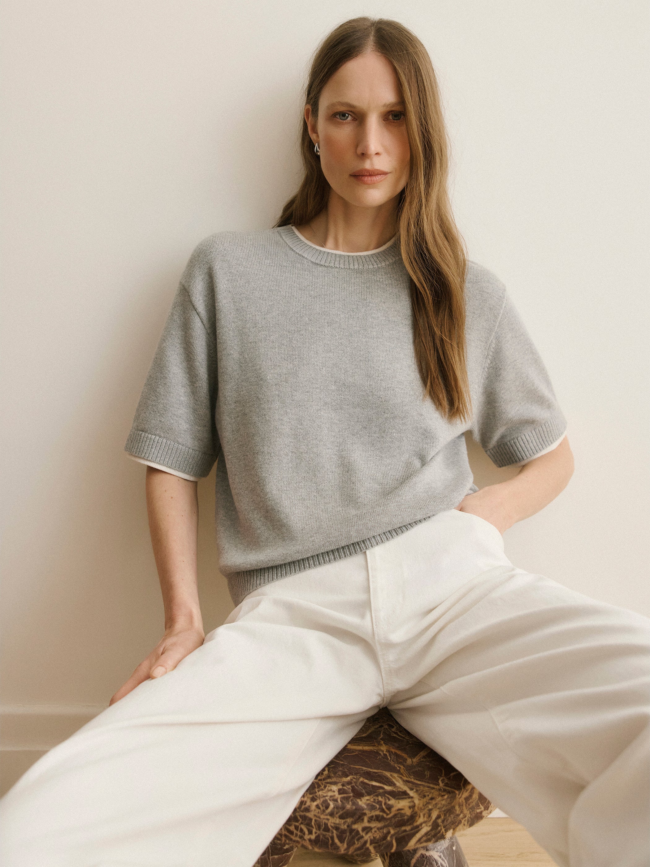 Pull en Laine à Manches Courtes et Col Rond