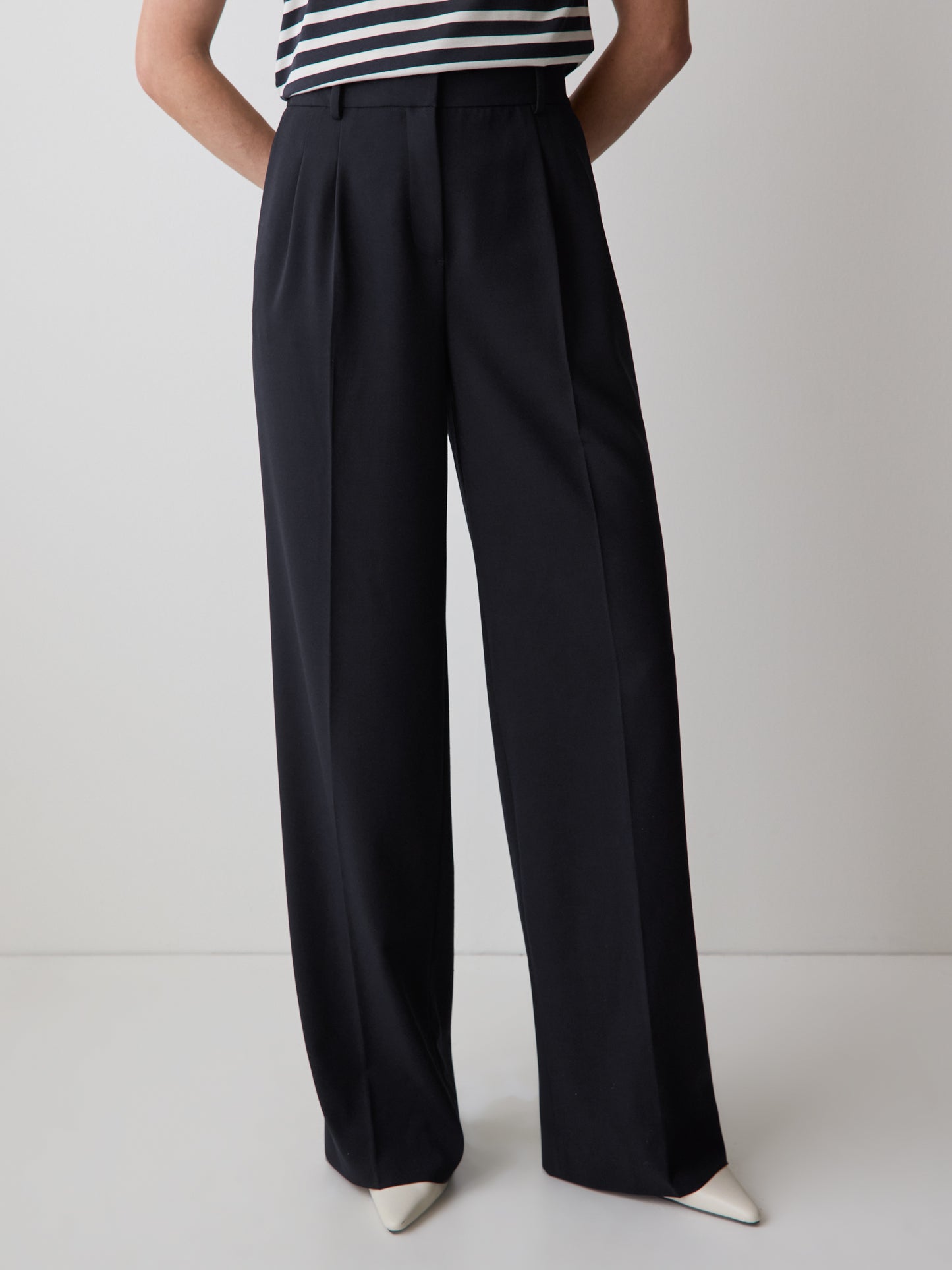 High-Rise Wide-Leg Pant