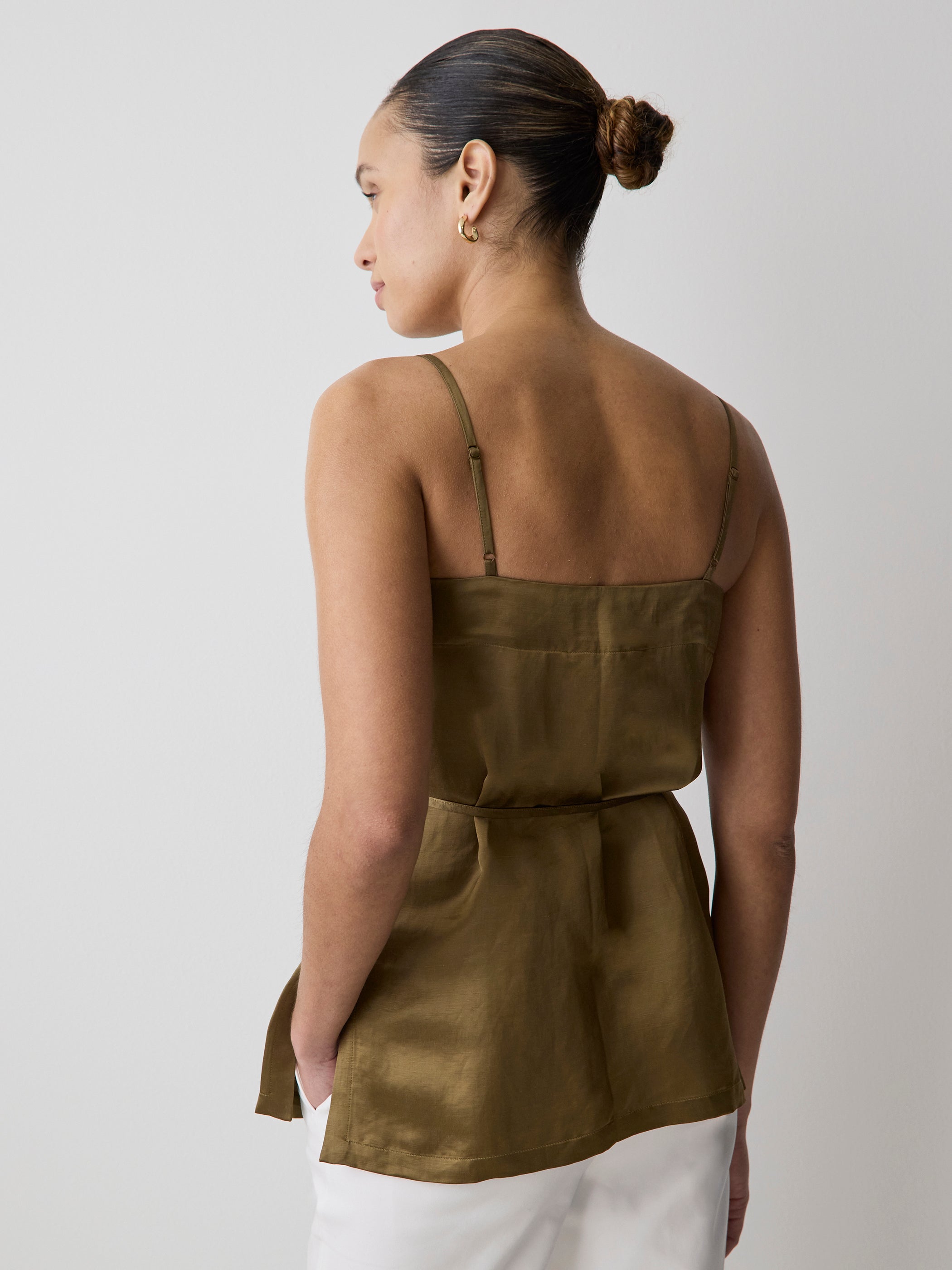 Women's Sleeveless Square-Neck Blouse Summer Top – RW&CO