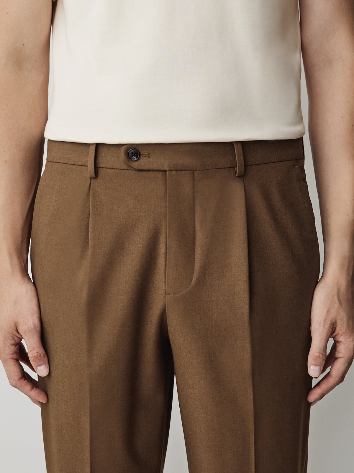 Wool-Blend Tapered-Leg Pleated Dress Pant
