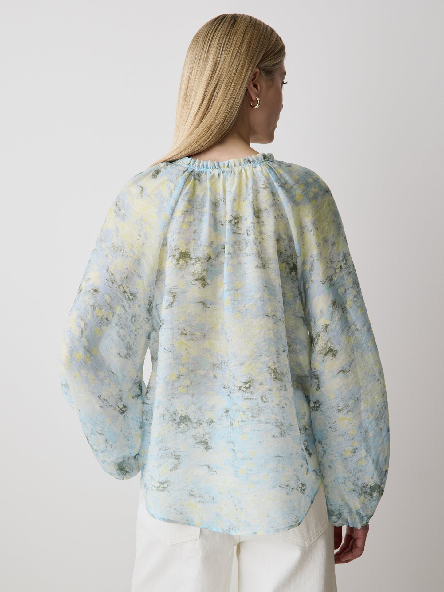 Woven Lyocell Voile Puff Sleeve Blouse