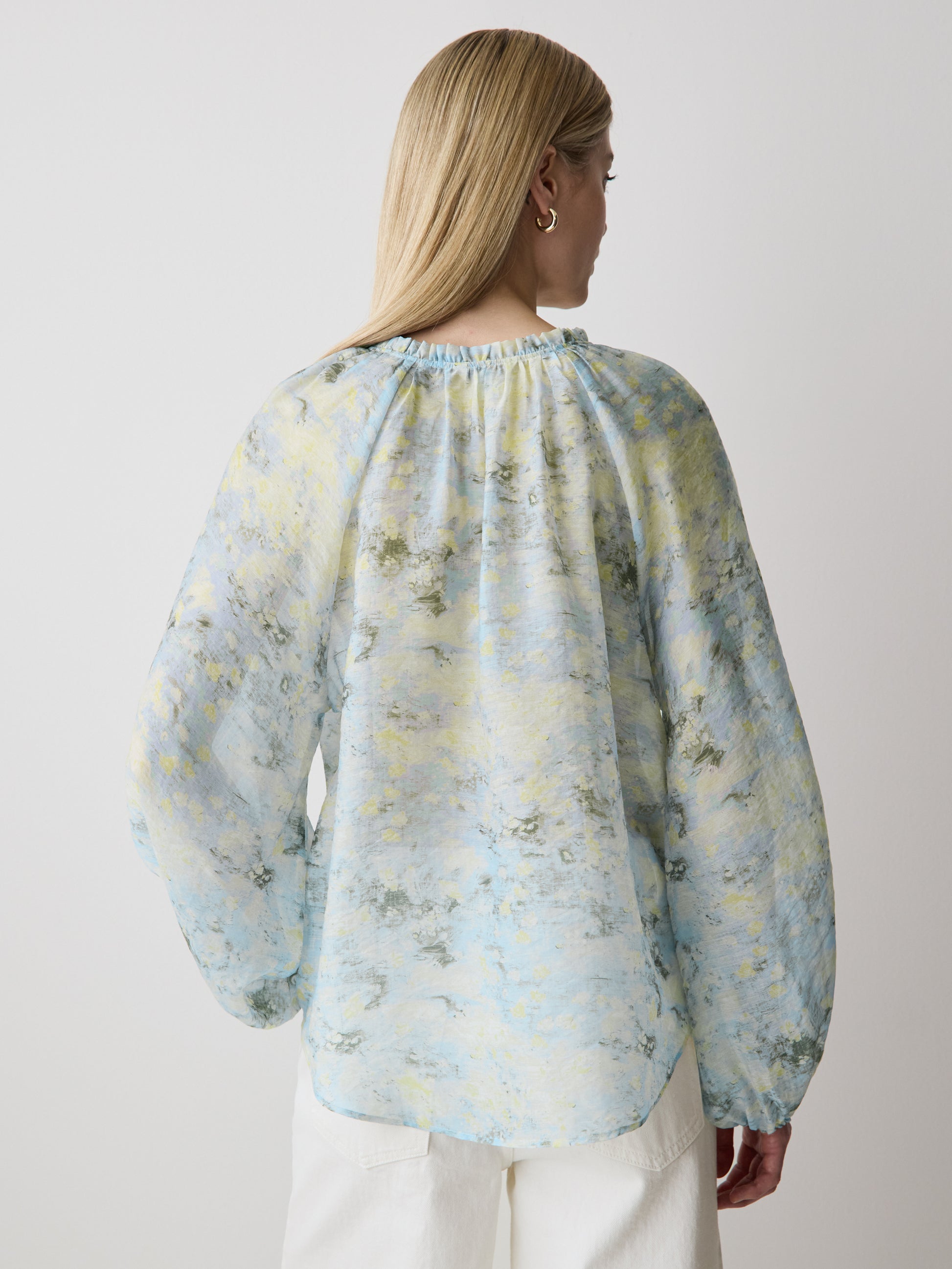 Woven Lyocell Voile Puff Sleeve Blouse