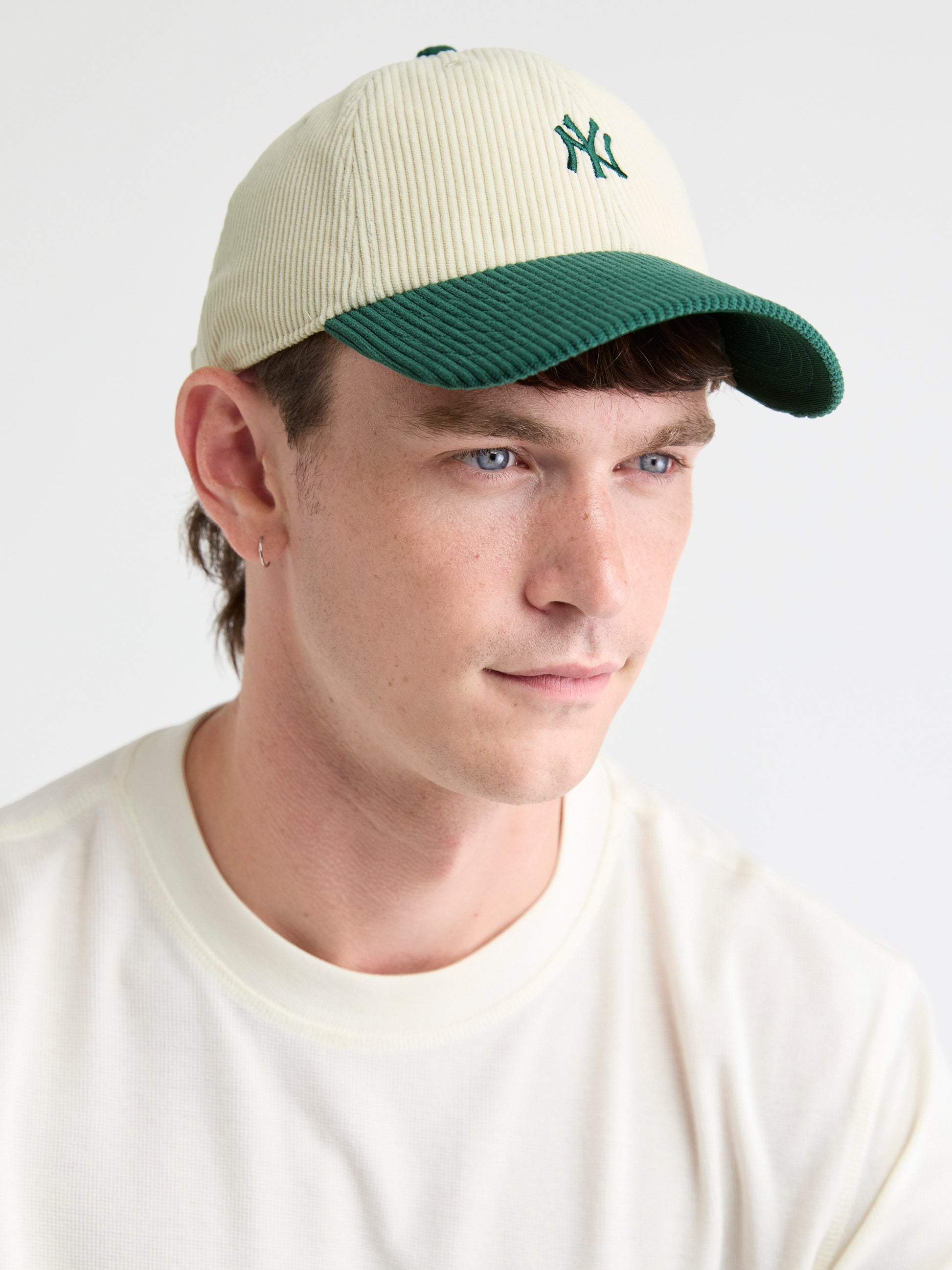 Two-Tone Corduroy '47 Clean Up Cap - NY Yankees