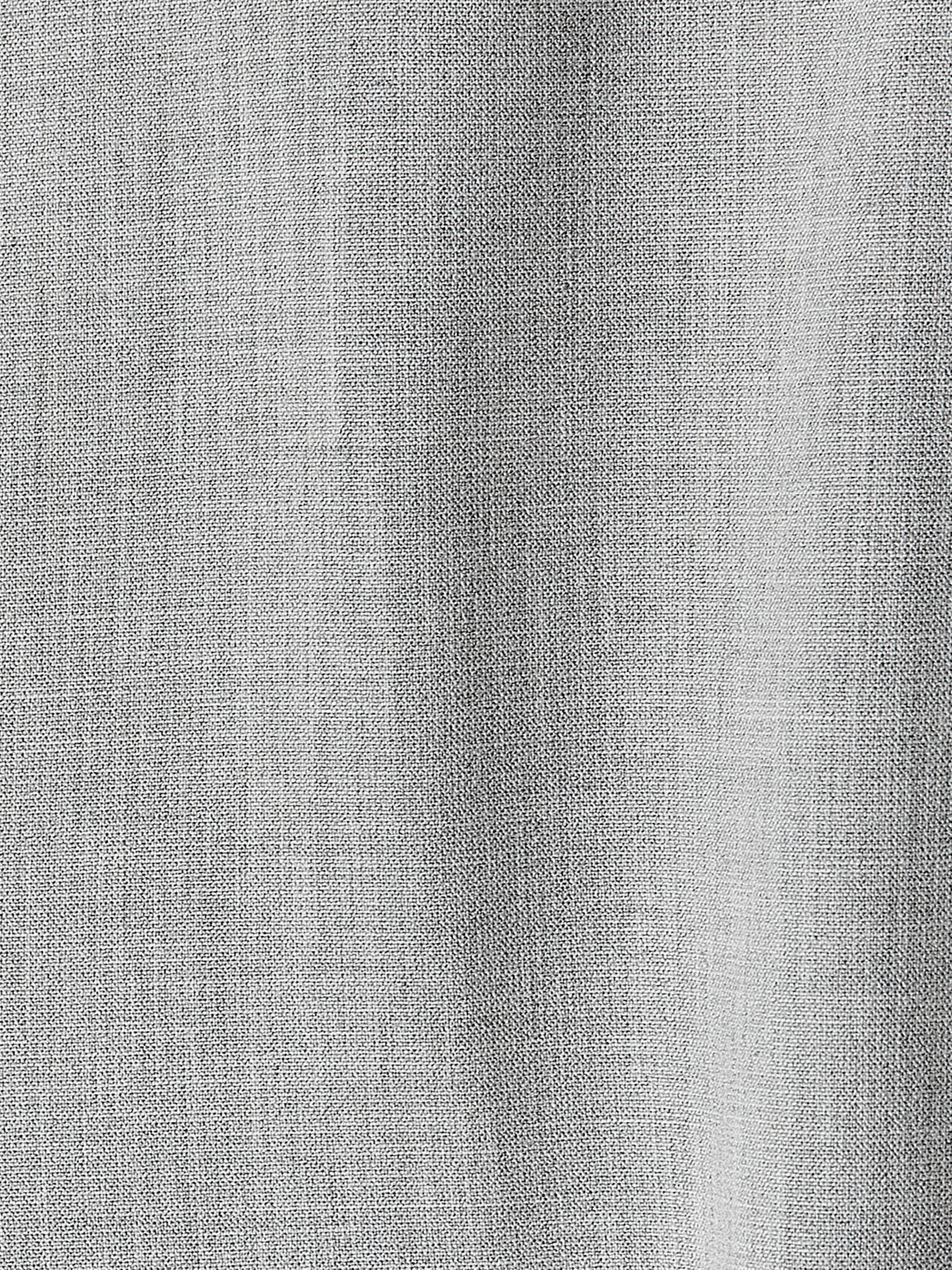 Mid-Rise Long Slim-Leg Signature Pant