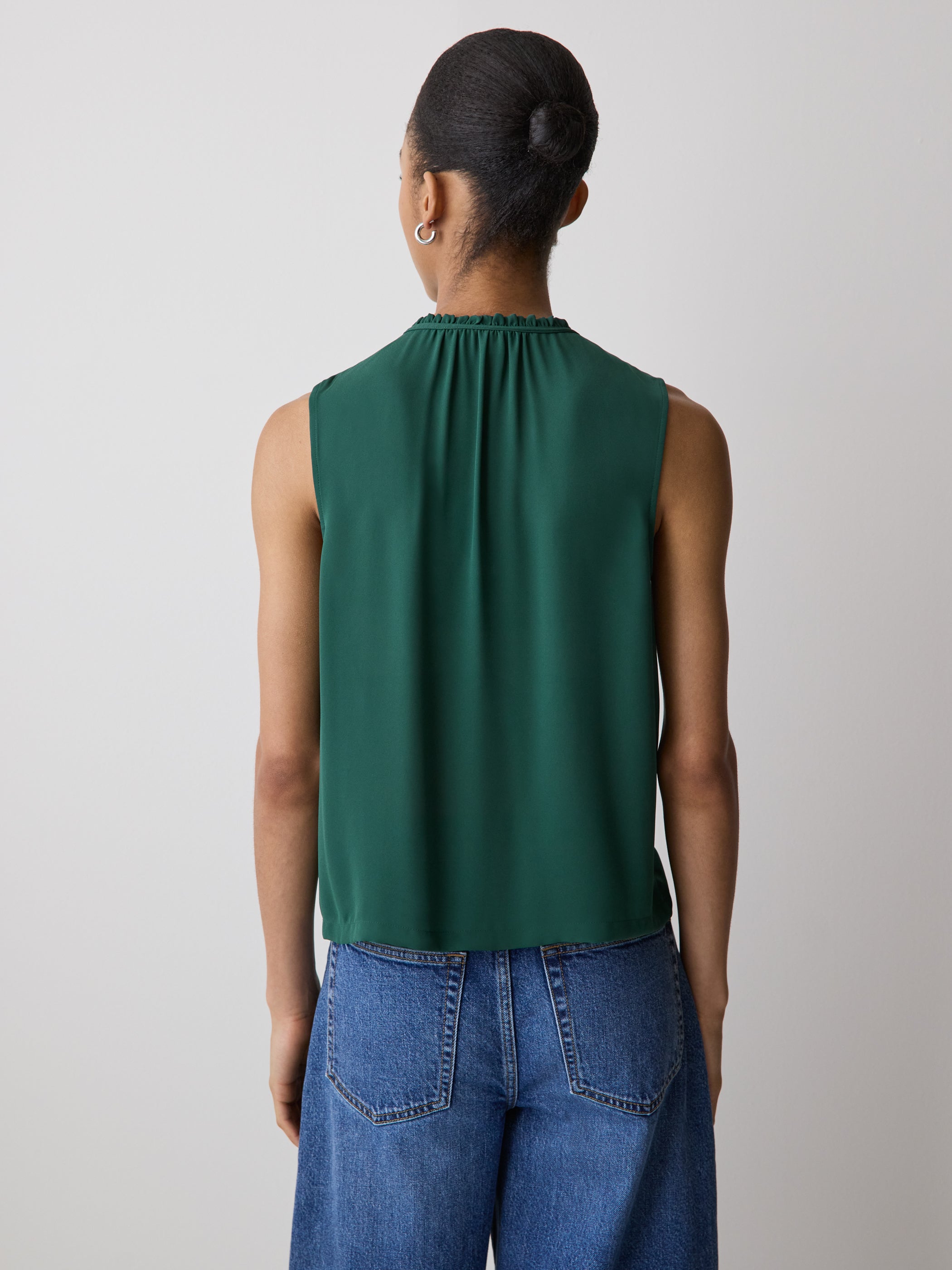 Sleeveless Buttoned-Down Blouse with Ruffled Trim