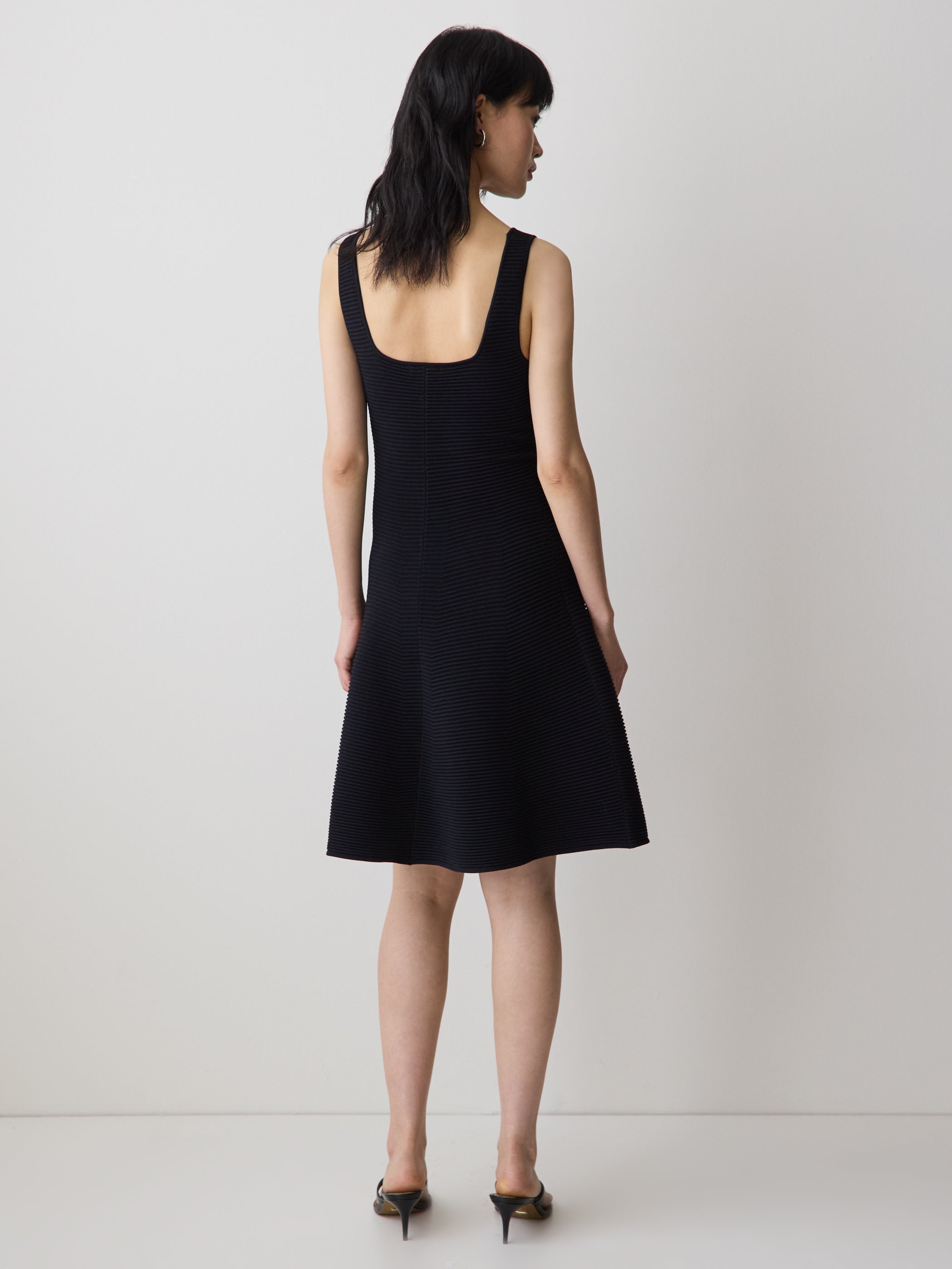 Women's Fit & Flare Dresses - Shop Online Now | RW&CO. Canada Women's Fit & Flare Dresses - Shop Online Now | RW&CO. Canada