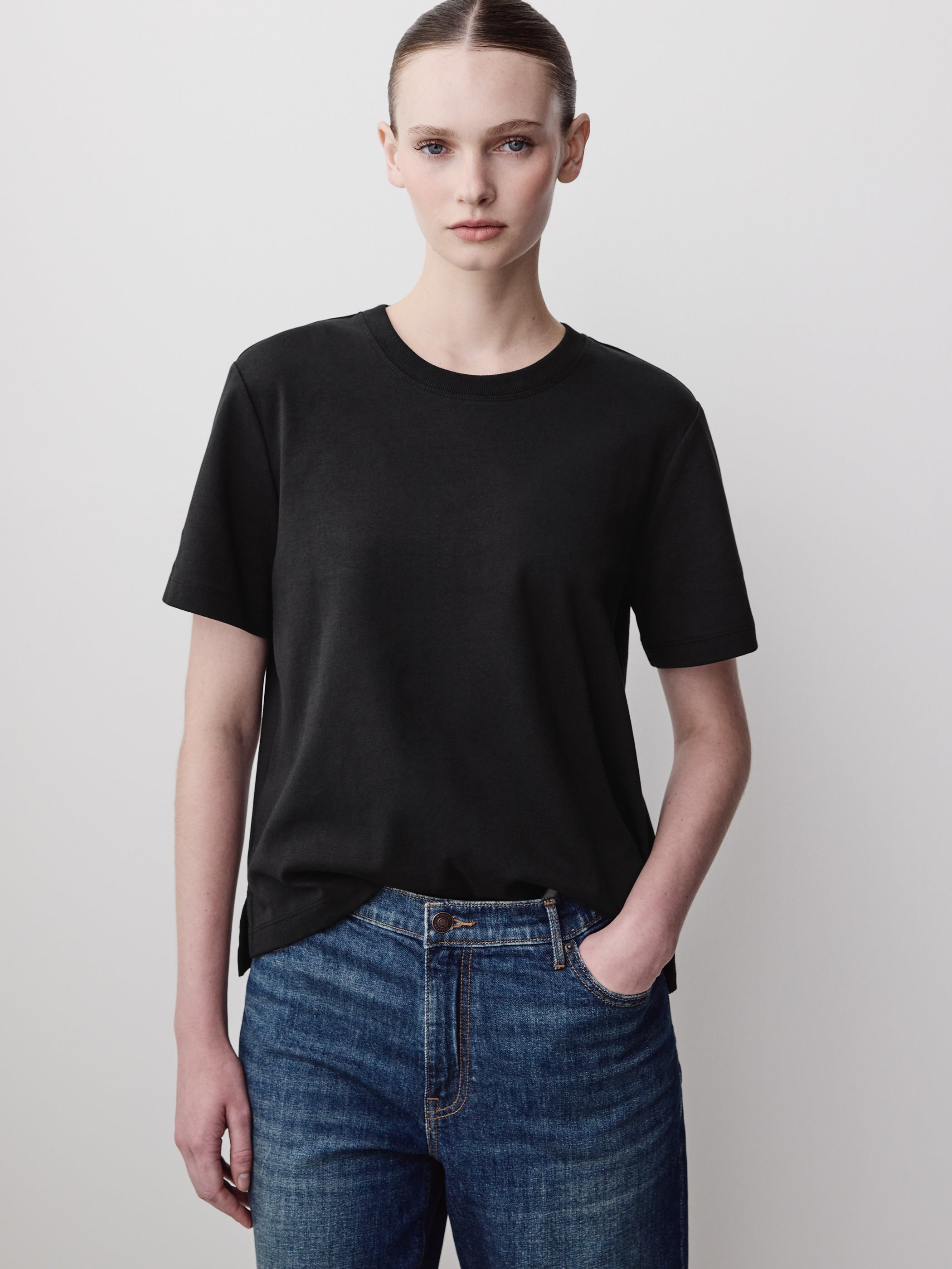 Short-Sleeve Cotton Basic Tee