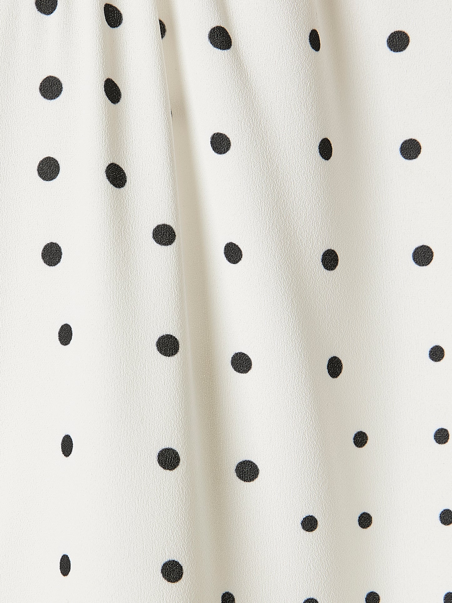 Silky Crepe Long-Sleeve Buttoned-Down Blouse