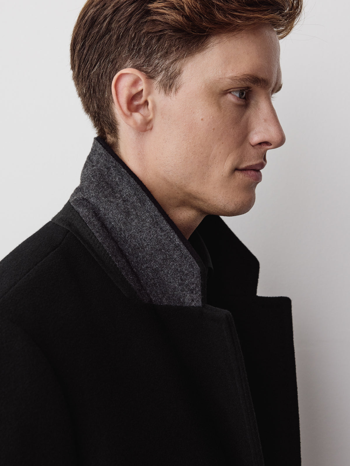 Classic Wool Coat with Tailored Collar