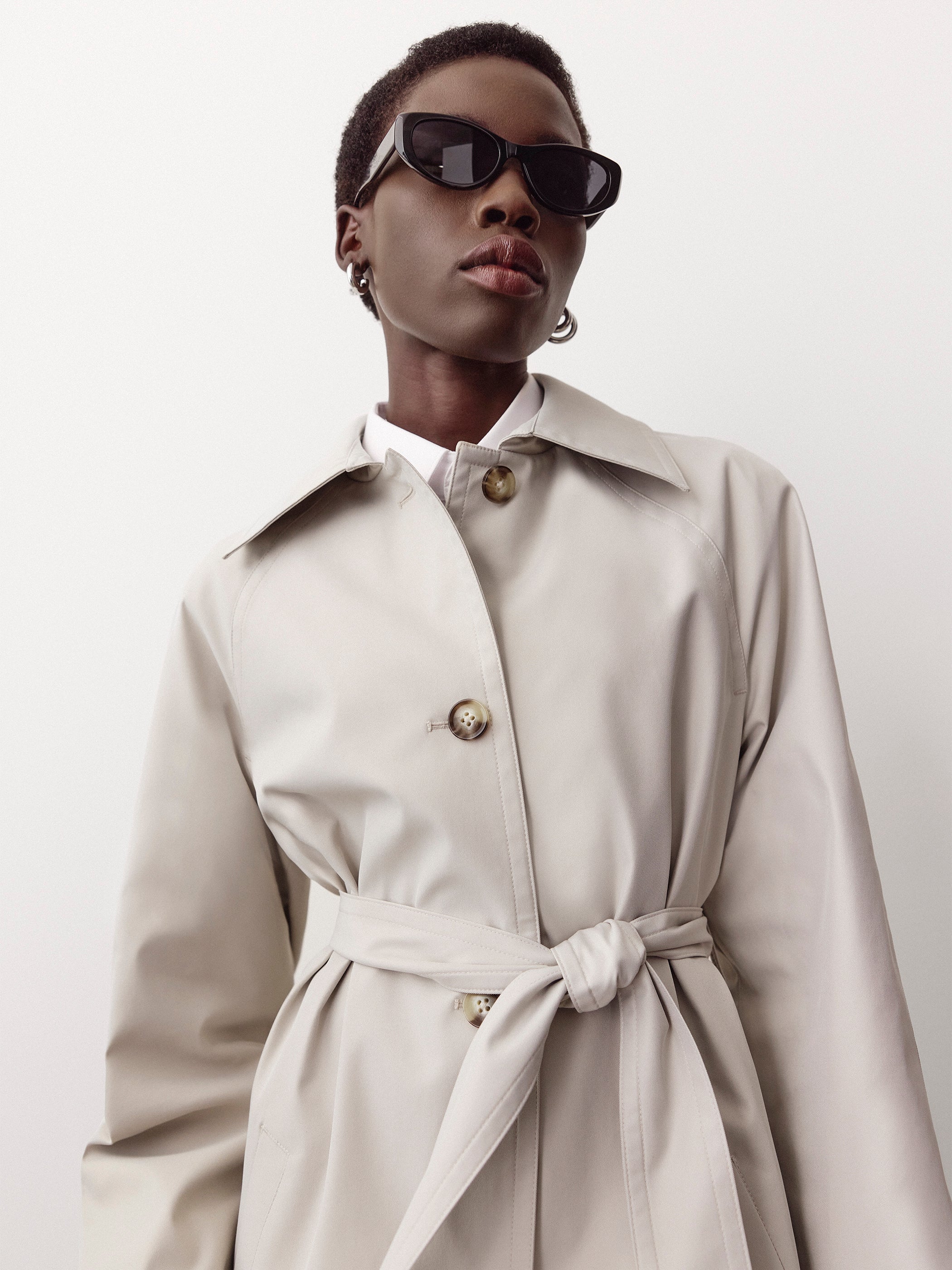 Women's Twill Trench Coat Classic Fit with Removable Belt – RW&CO