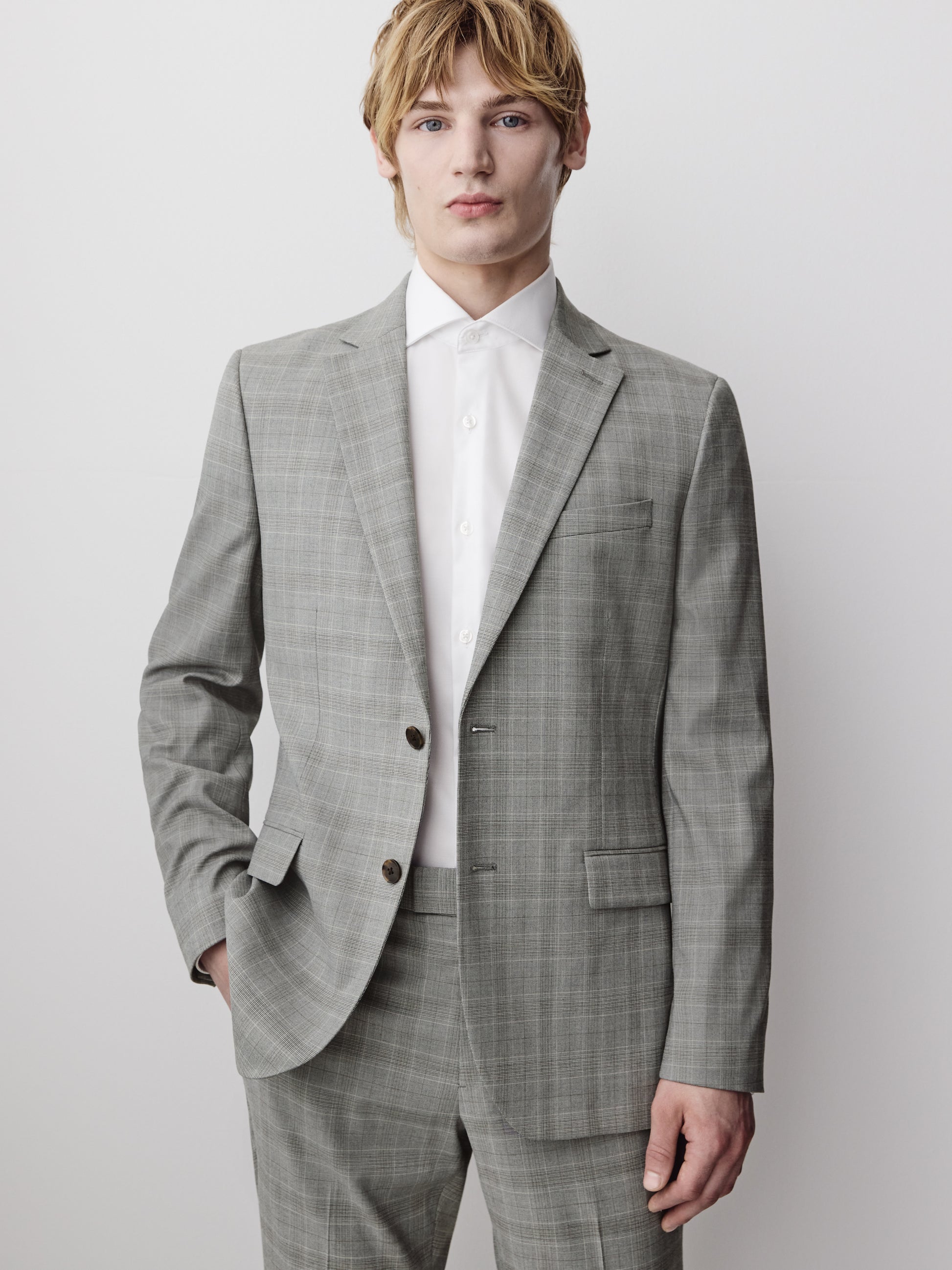 Slim-Fit Checkered Grey Suit Blazer