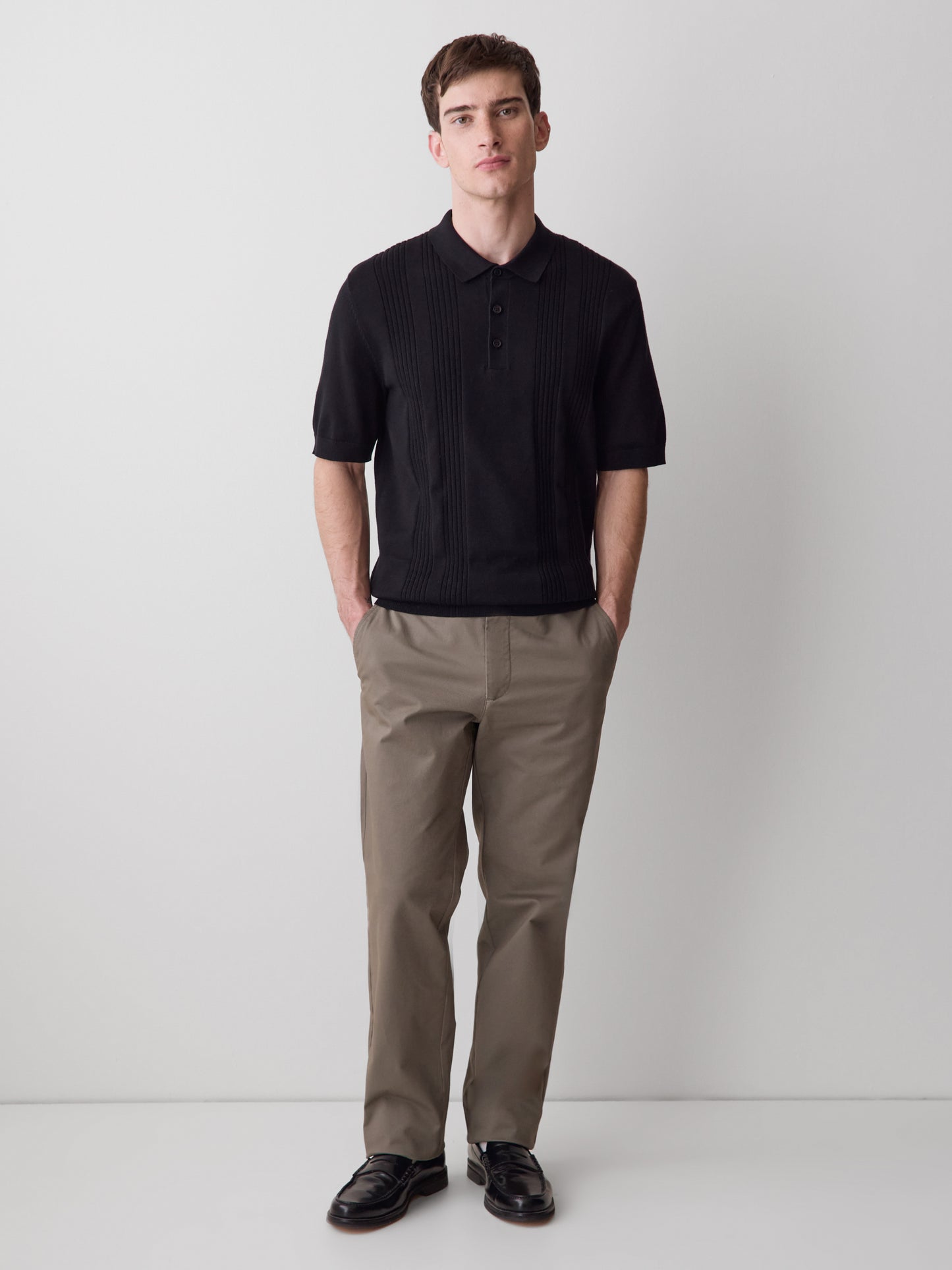 Short-Sleeve Cotton Polo with Vertical Stitches
