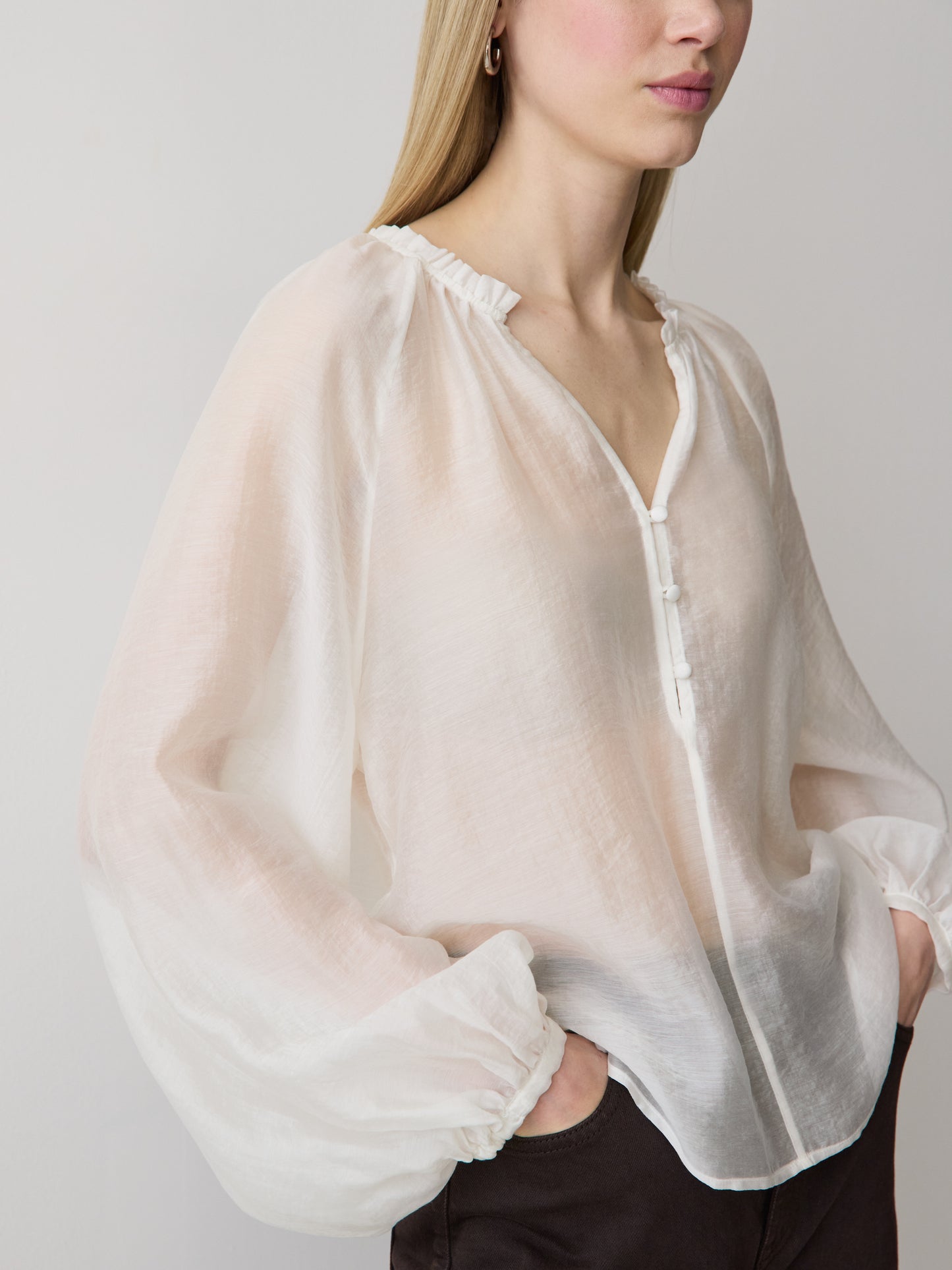 Woven Lyocell Voile Puff Sleeve Blouse