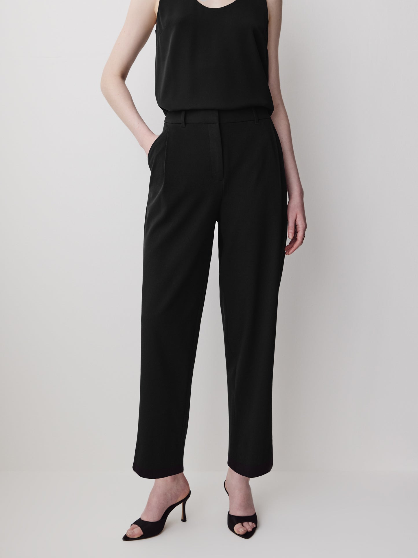 Twill High-Rise Barrel Ankle Pant