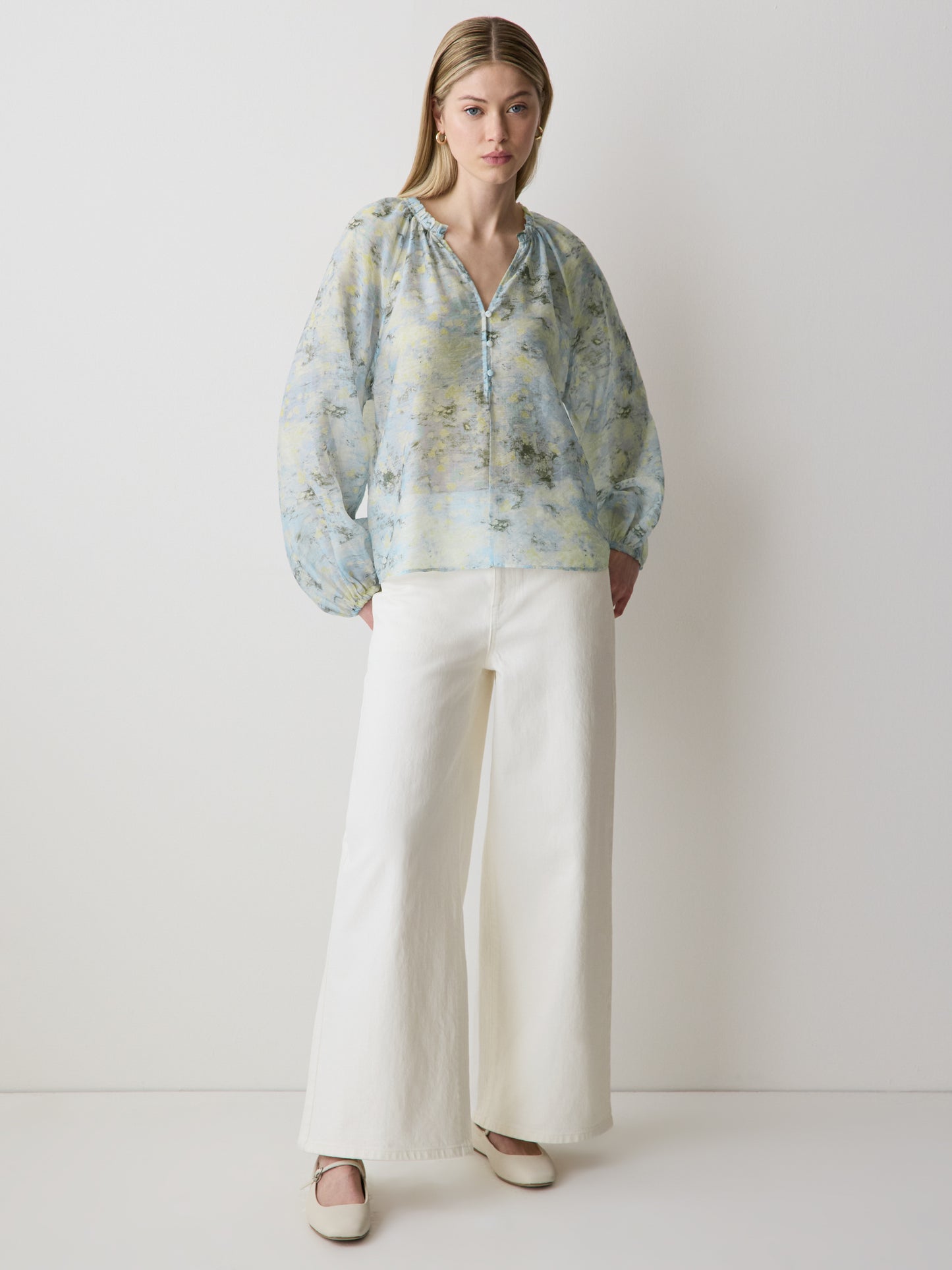 Woven Lyocell Voile Puff Sleeve Blouse