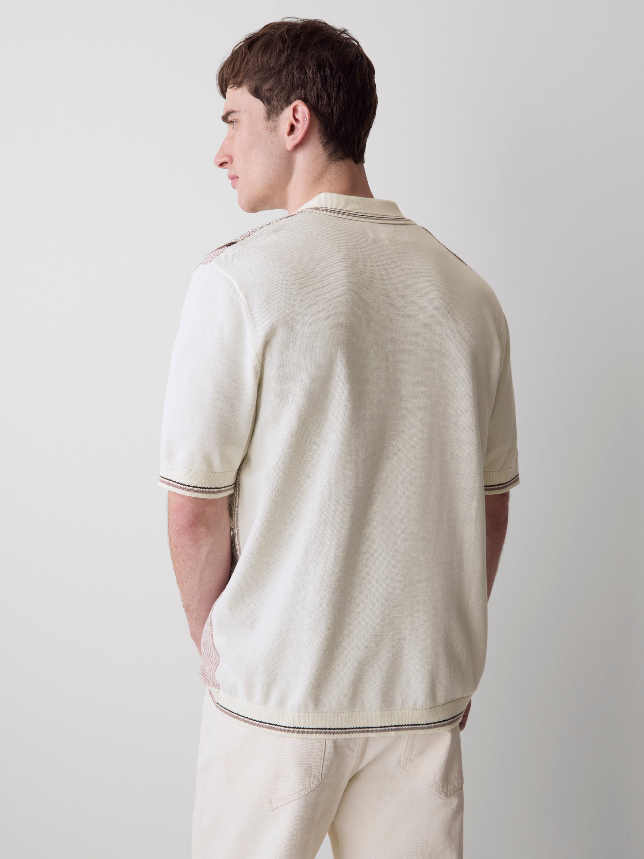 Short-Sleeve Shirt Sweater with Vertical Stripes