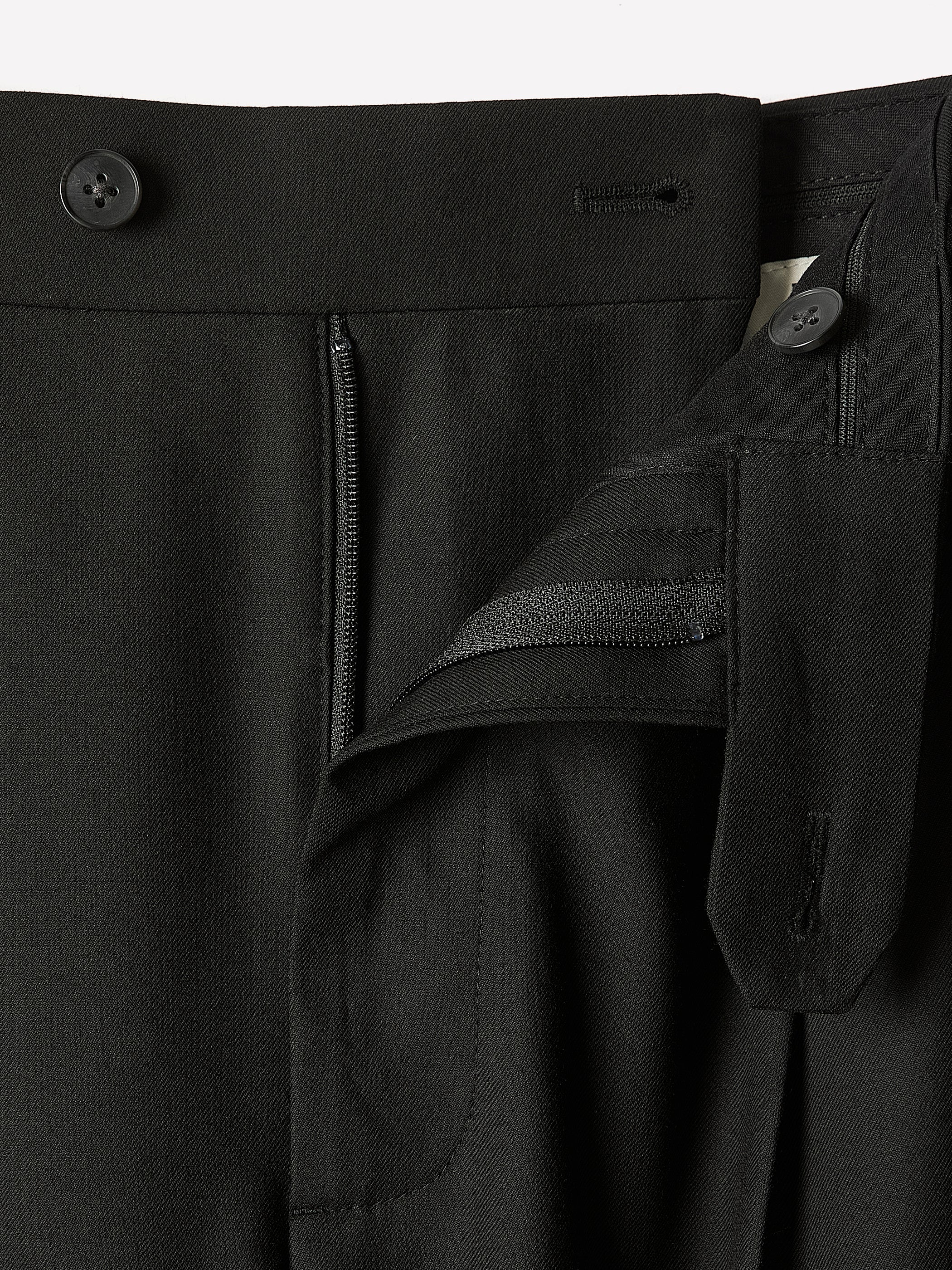 Wool-Blend Tapered-Leg Pleated Dress Pant