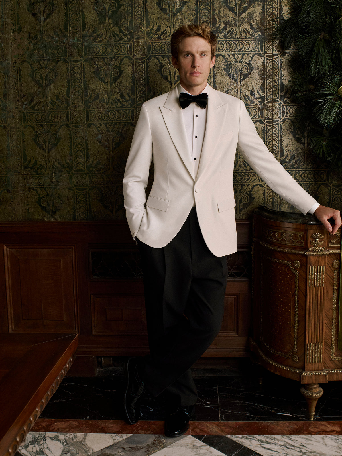 Tailored-Fit White Dinner Blazer