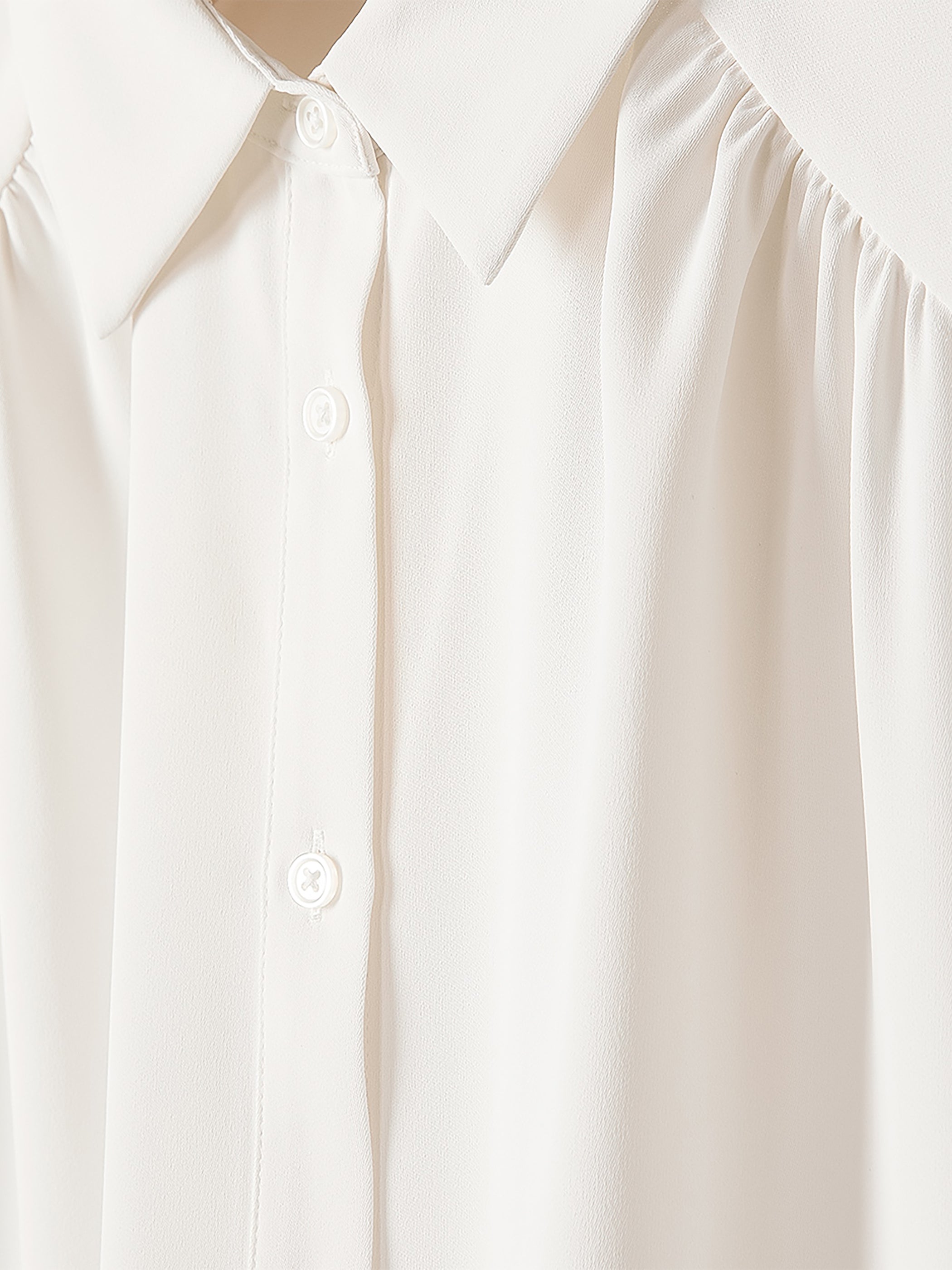 Blouse Boutonnée en Crêpe Soyeux à Manches Courtes