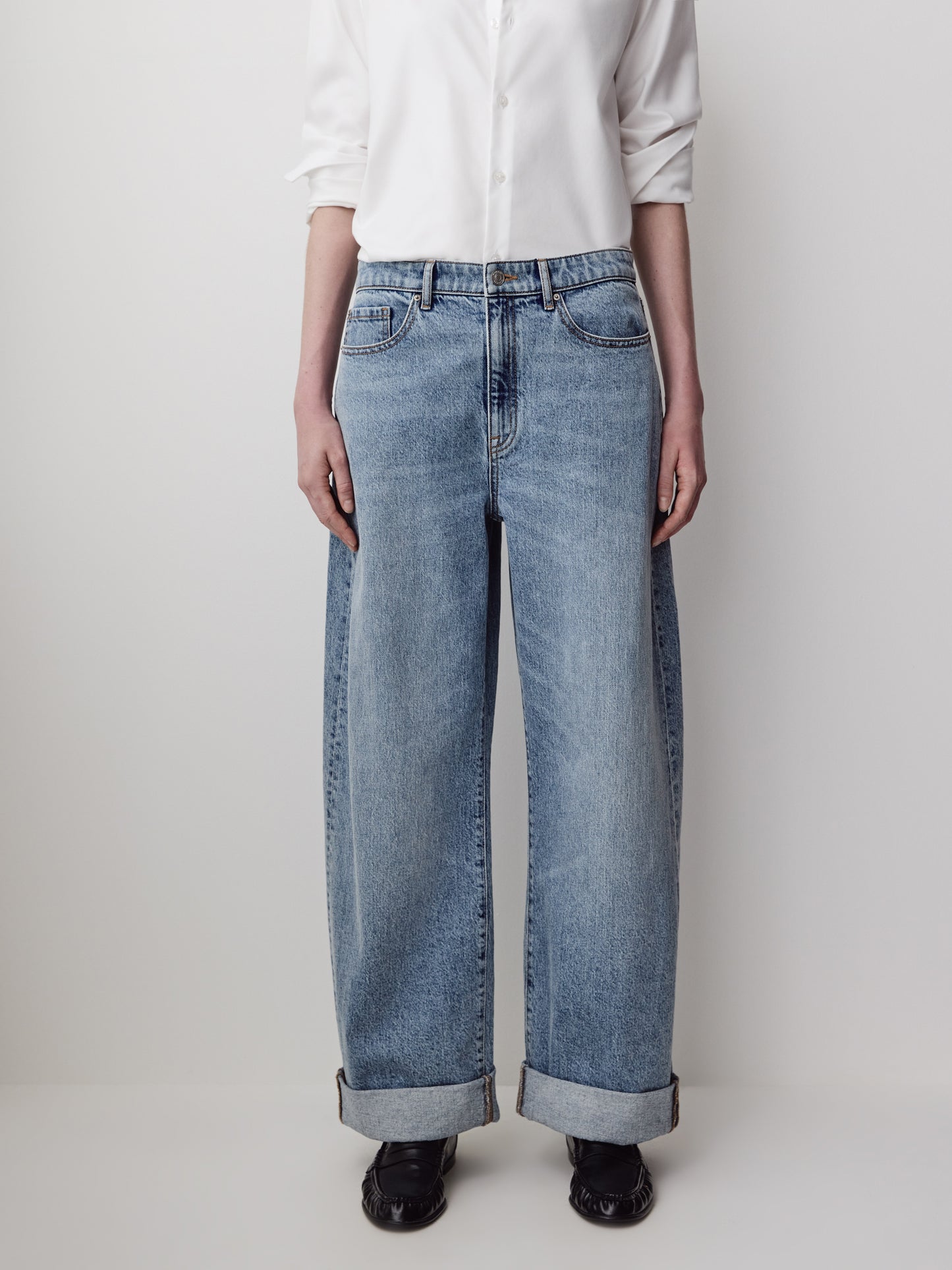 Slouchy Mid-Rise Jeans