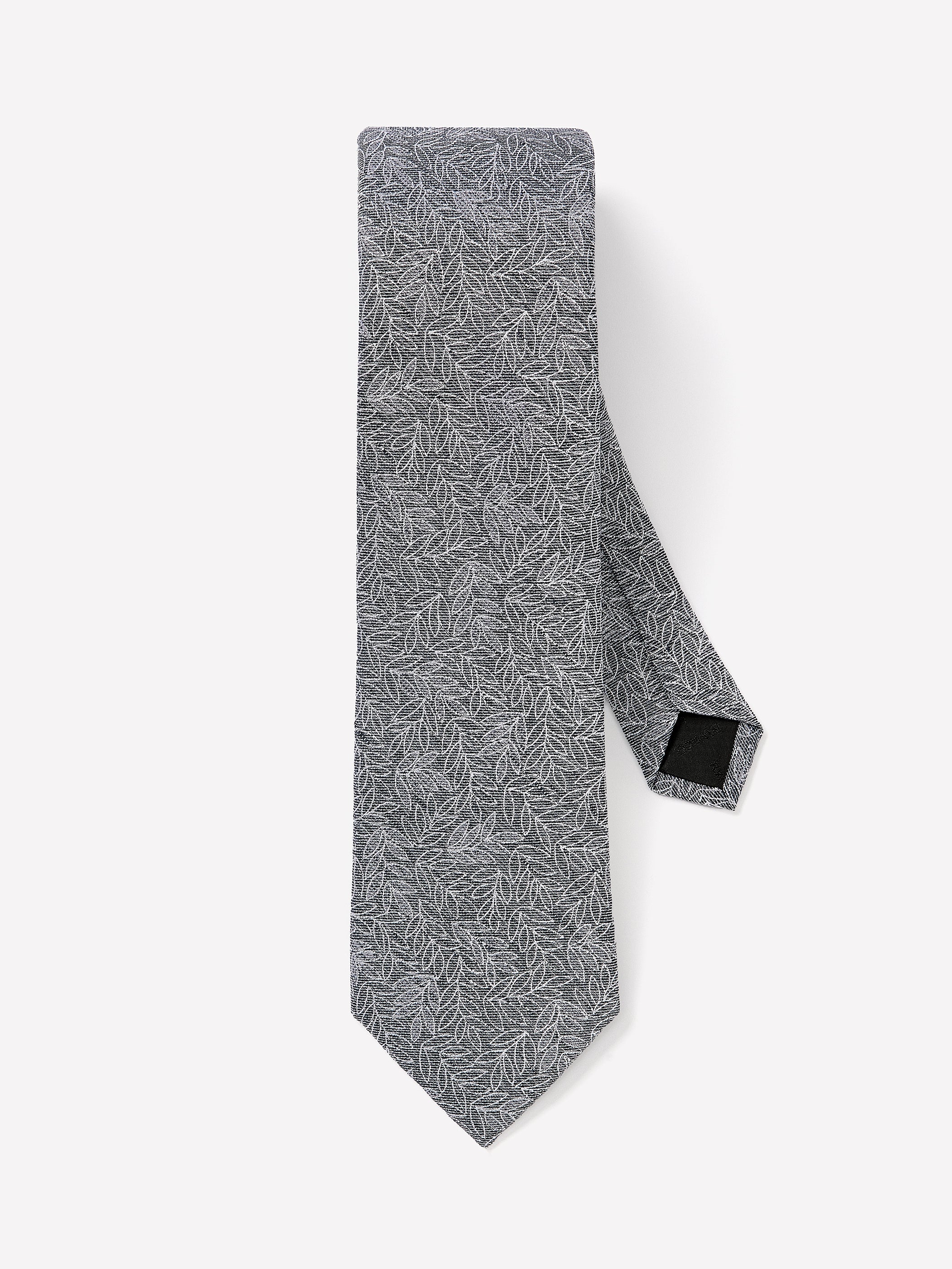 Green Regular Tie with Foliage Pattern
