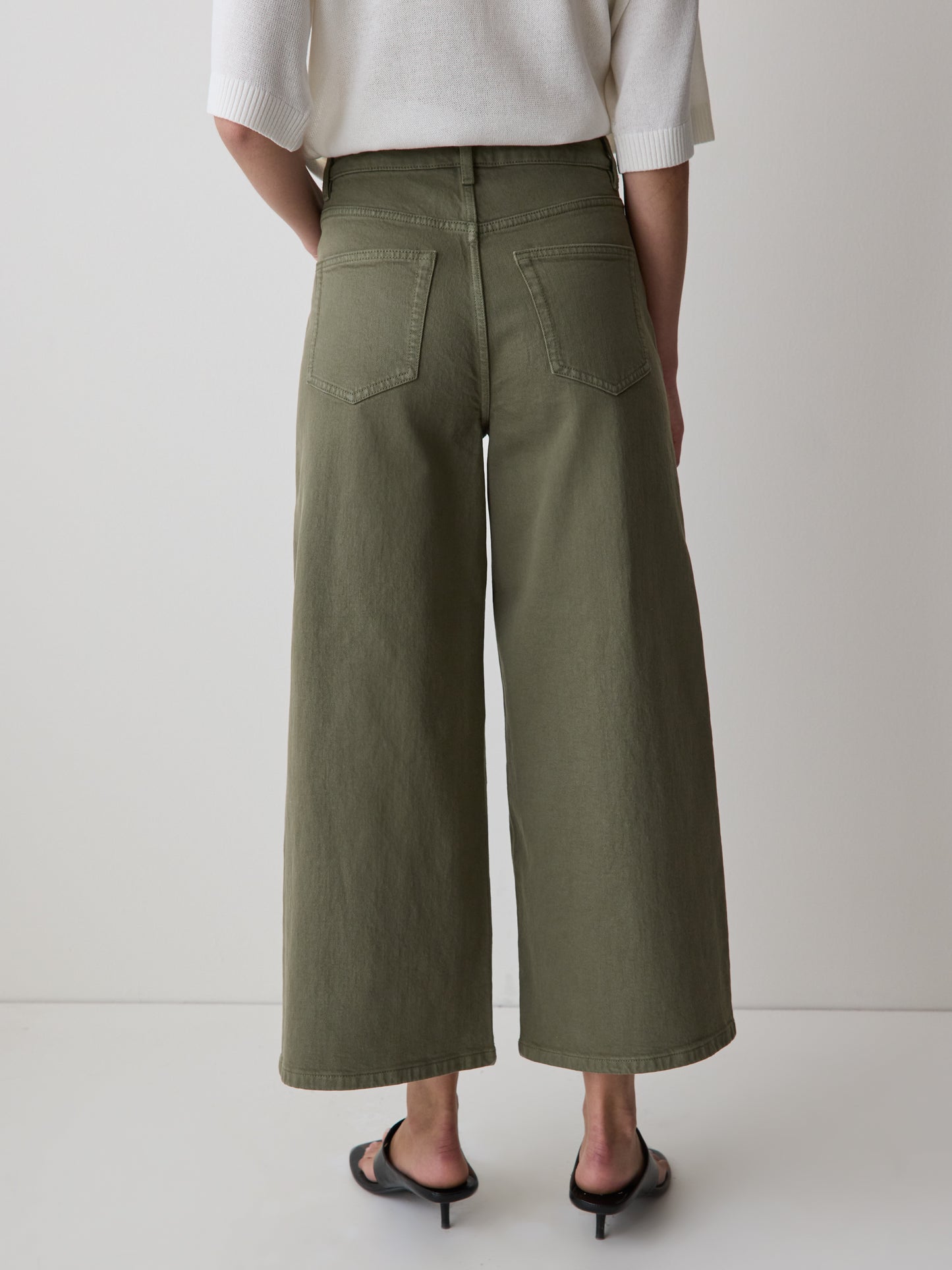 High-Rise Wide-Leg Cropped Jeans