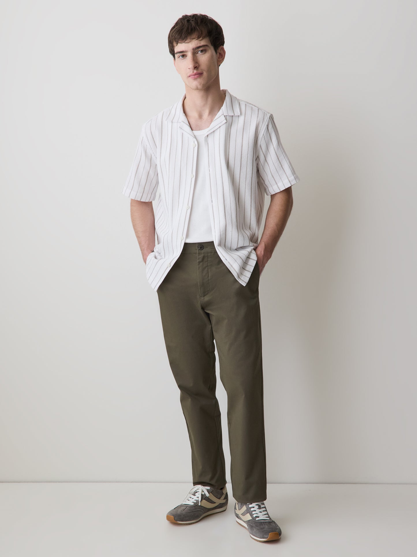 Pantalon Chino à  Jambe Étroite