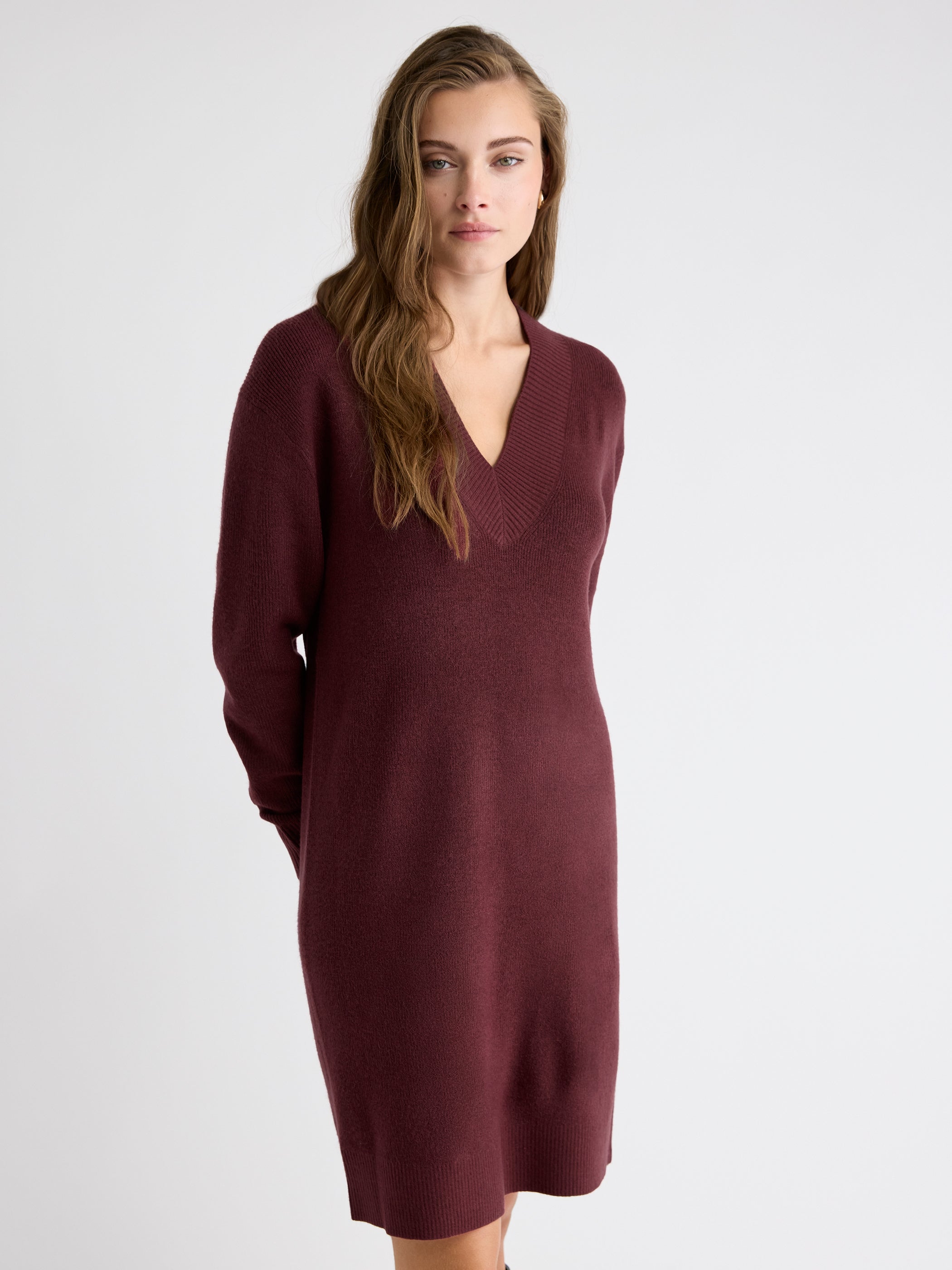 Robe Courte à Manches Longues et Col V