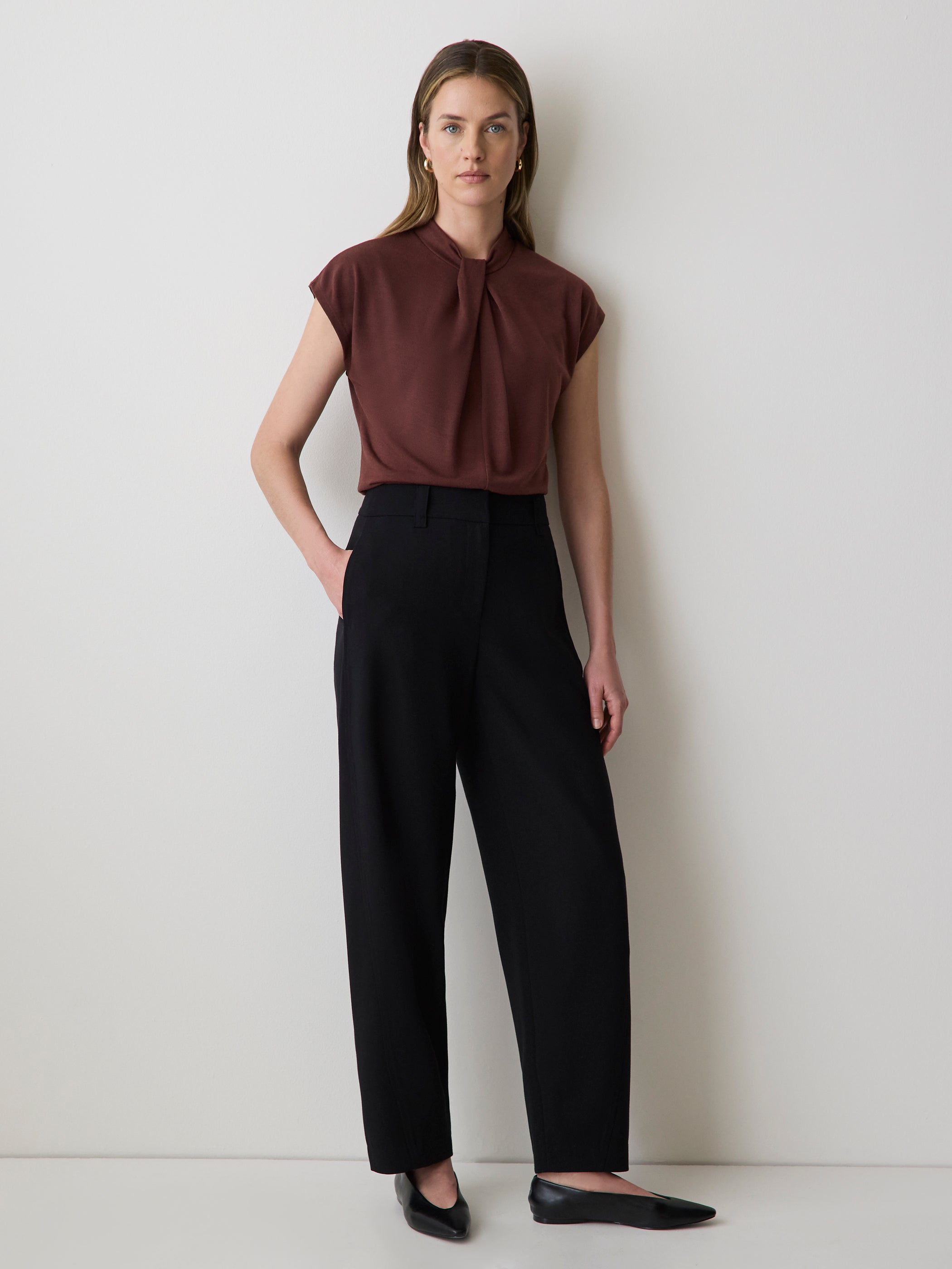 High-Rise Barrel-Leg Pant