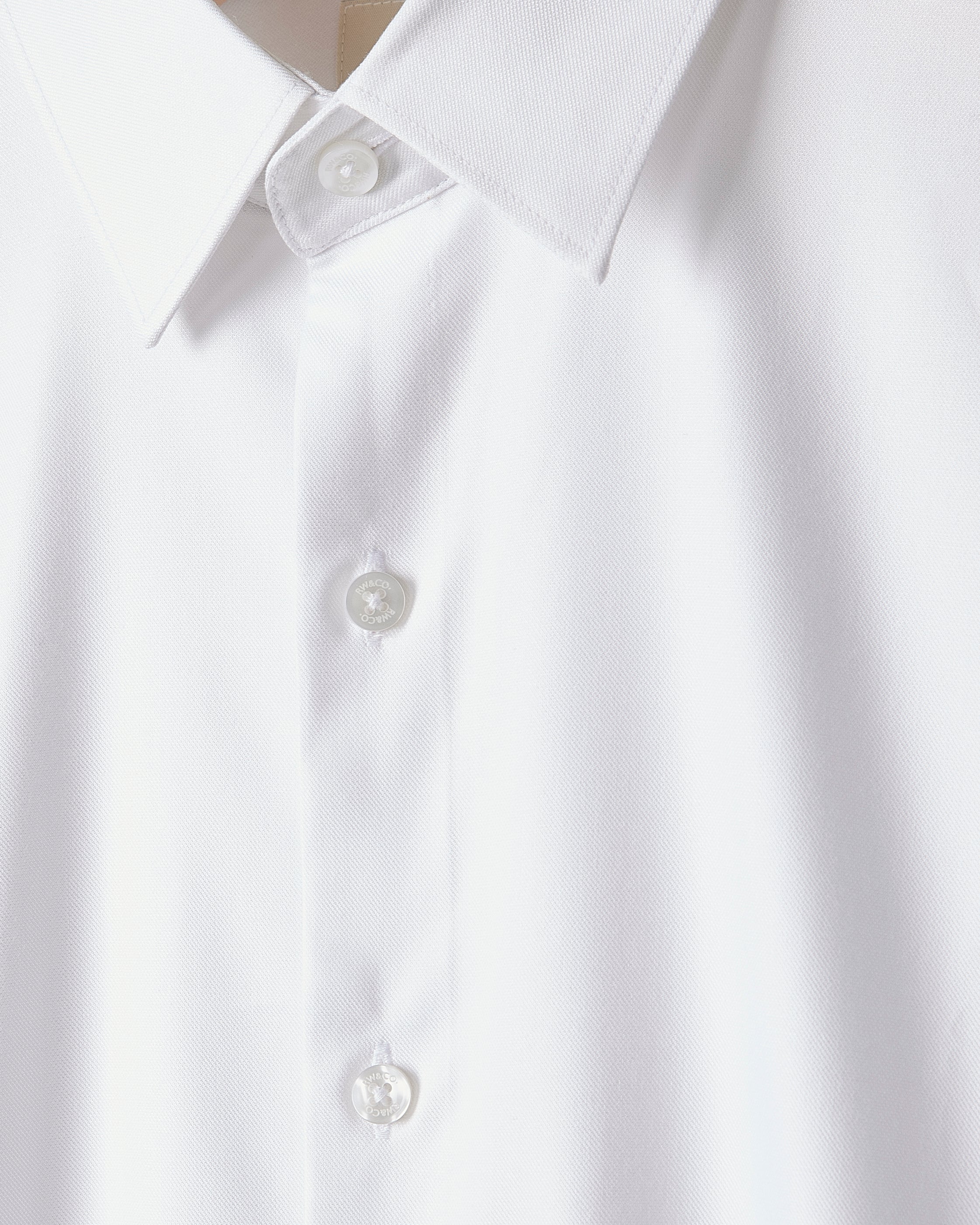 Short-Sleeve Slim Fit Knit-Like Dress Shirt