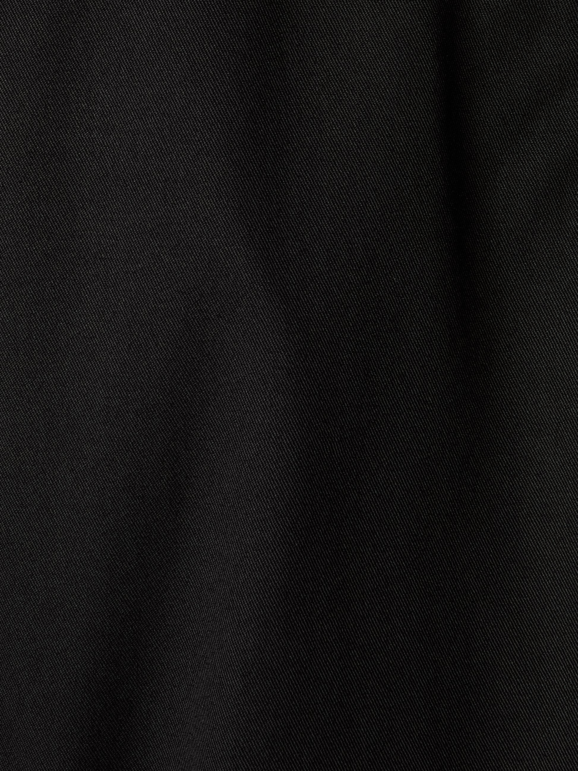 Slim-Leg Chino Pant