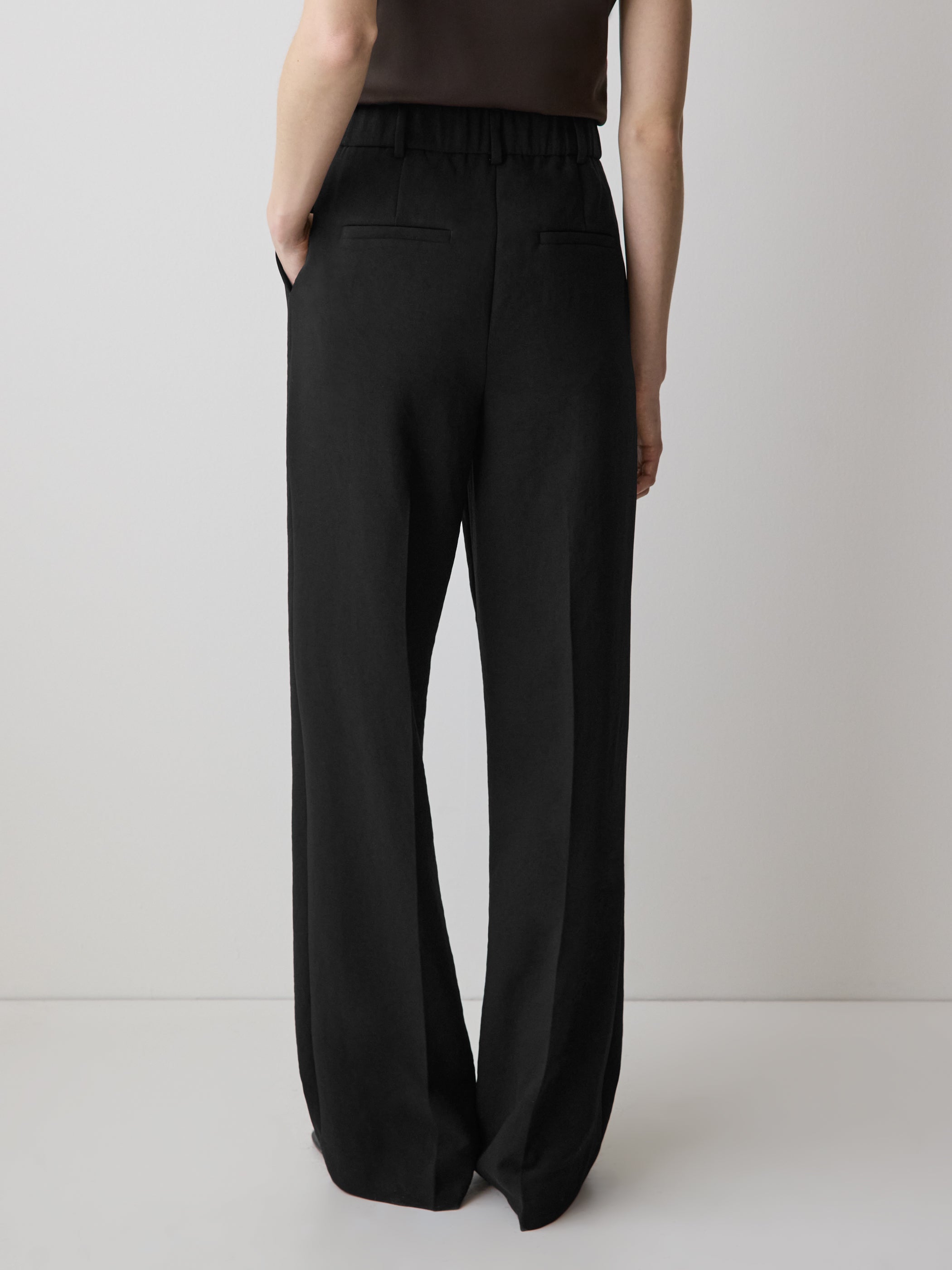 High-Rise Wide-Leg Pant