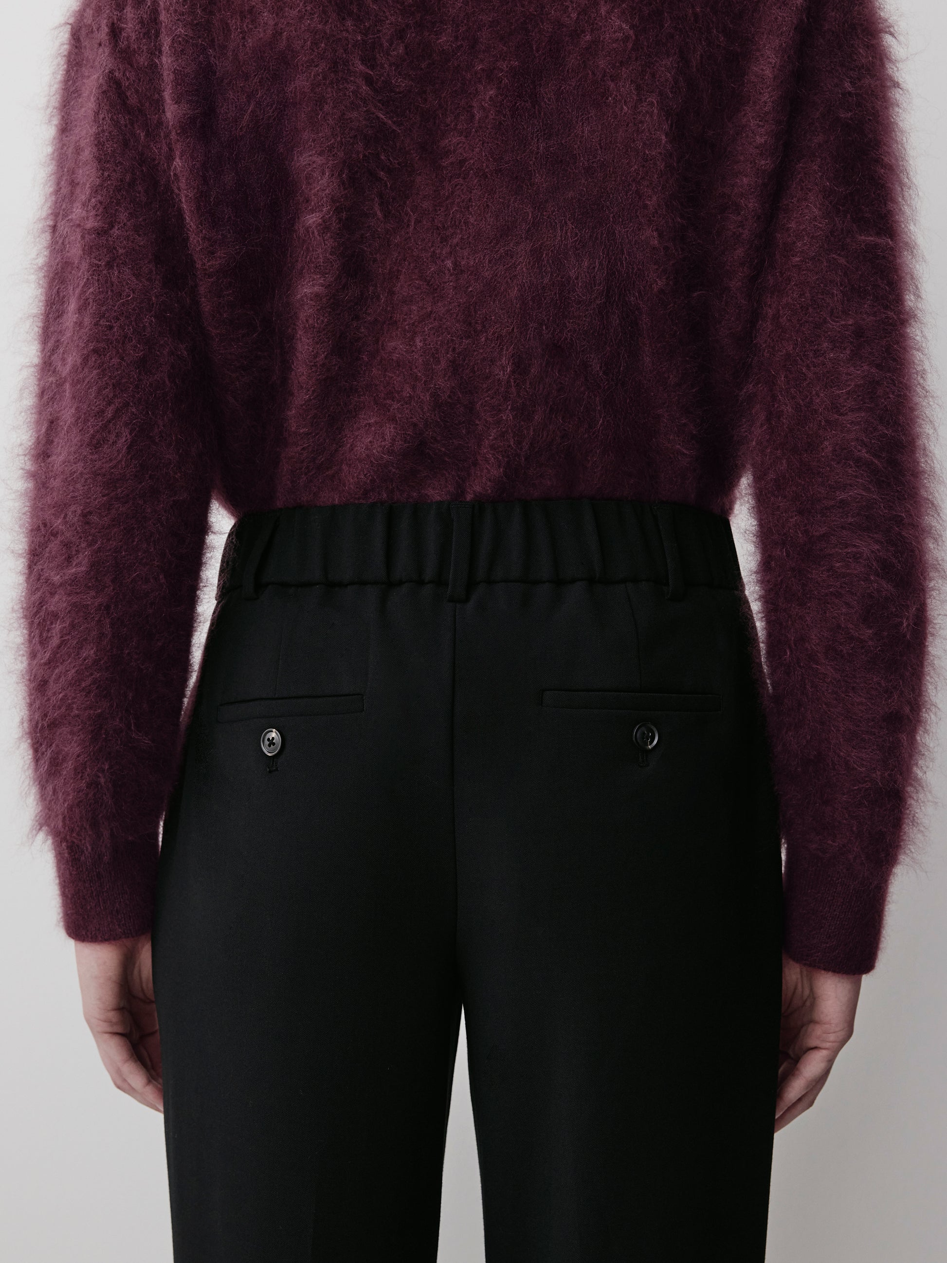 Mid-Rise Straight-Leg Cropped Pant