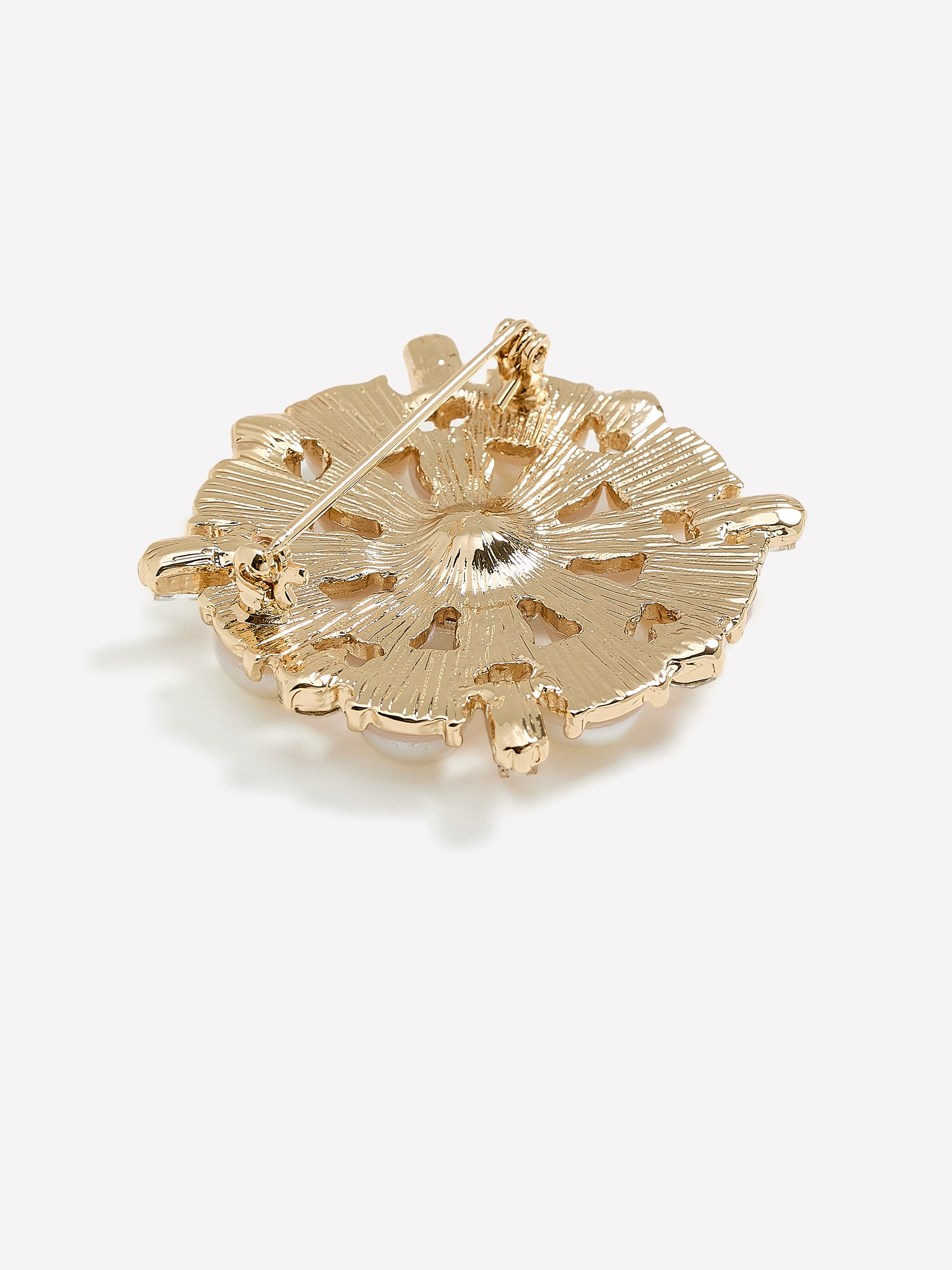 Pearl Brooch with Rhinestones