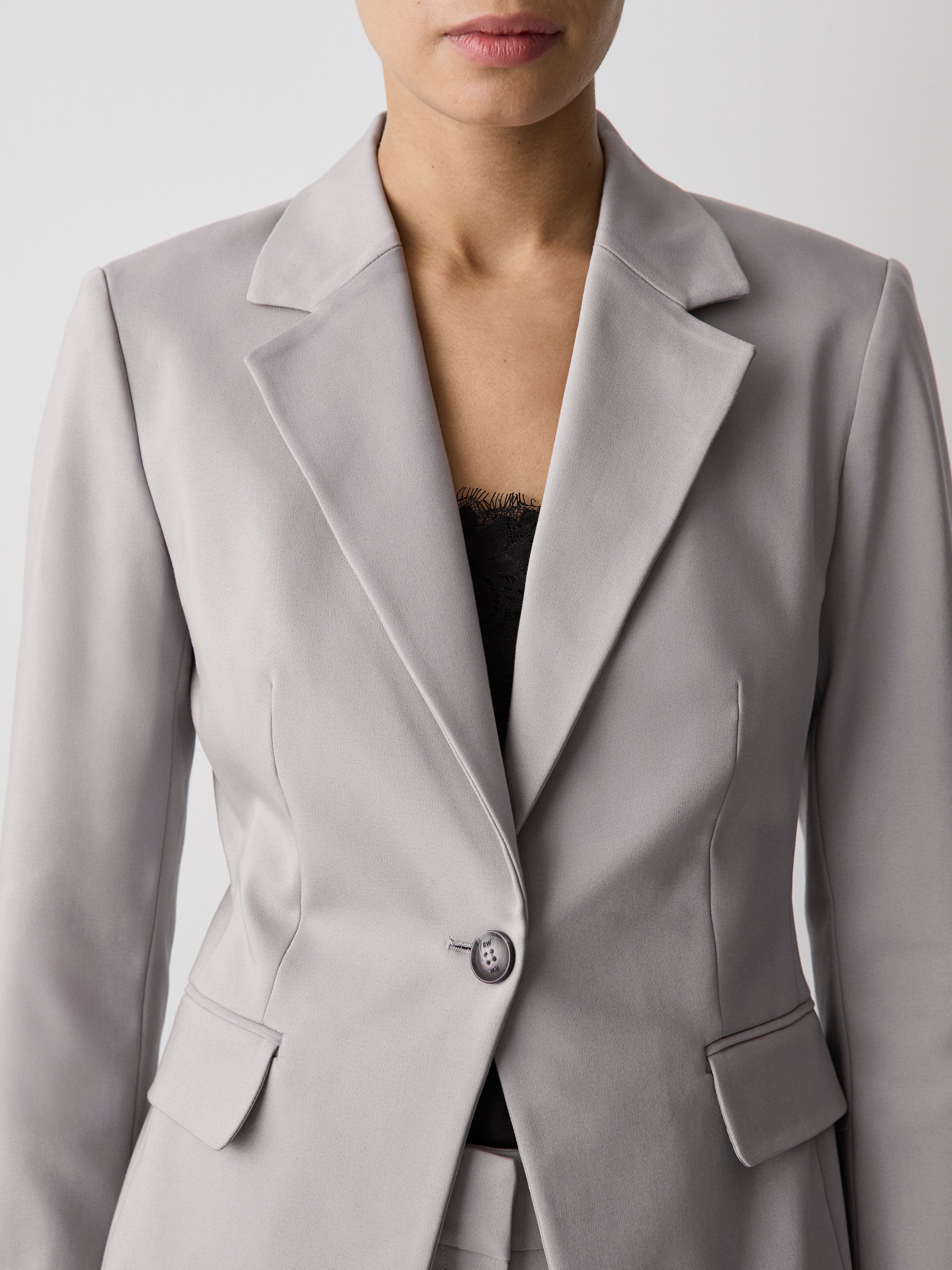 Limitless One-Button Fitted Blazer