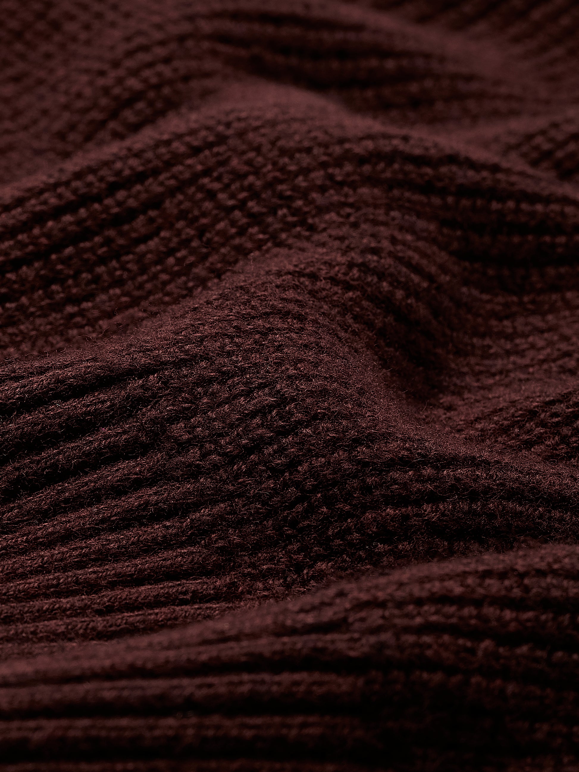 Men’s Cotton Cashmere V-Neck Sweater
