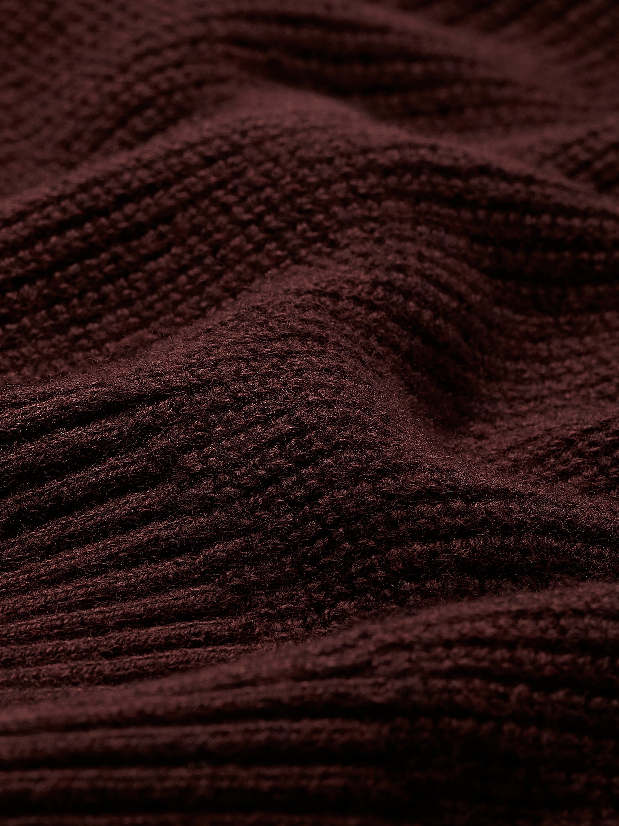 Men’s Cotton Cashmere V-Neck Sweater