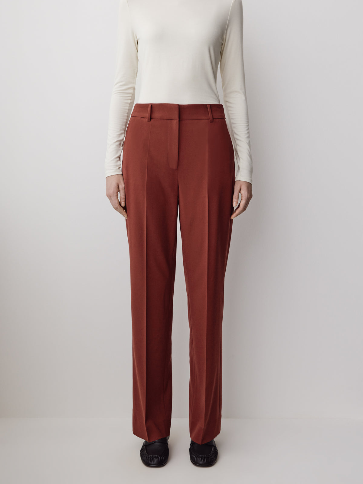 Woven High Rise Stretch Long Straight Pant