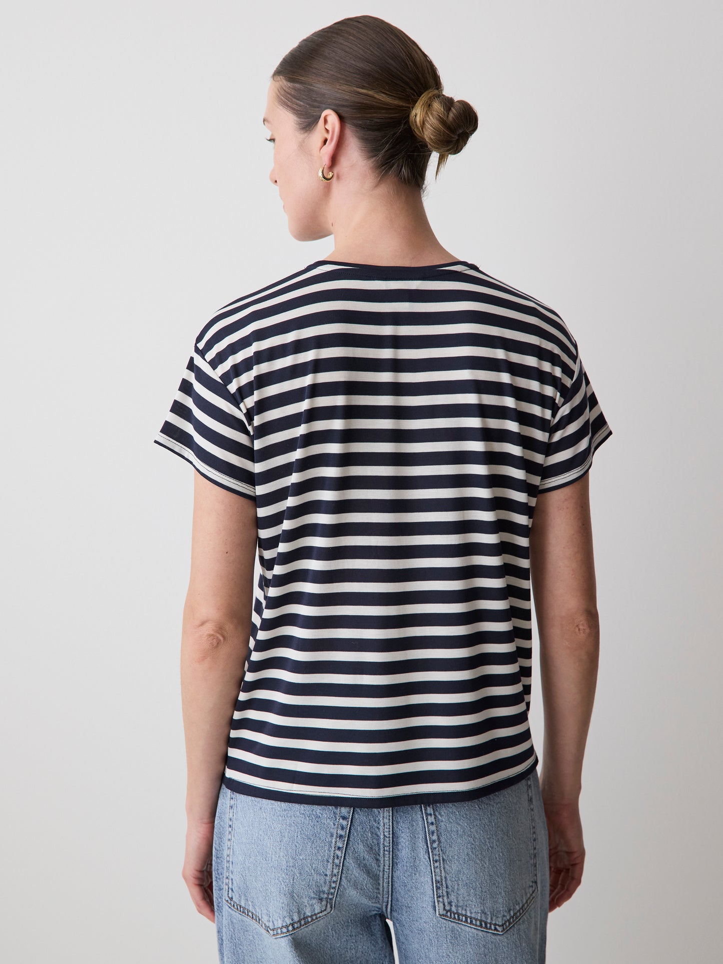 Short-Sleeve Crew-Neck Boxy Tee