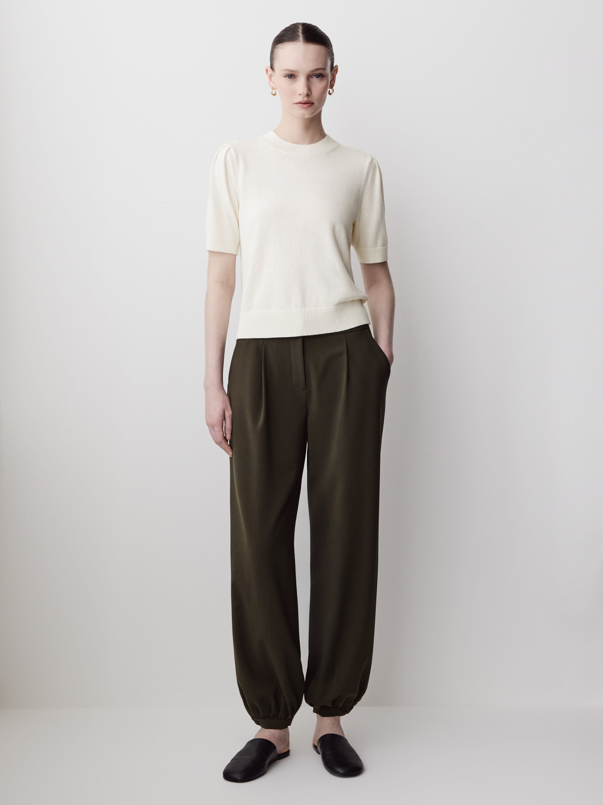 Balloon Fit Stretch Woven Pant Mid Rise