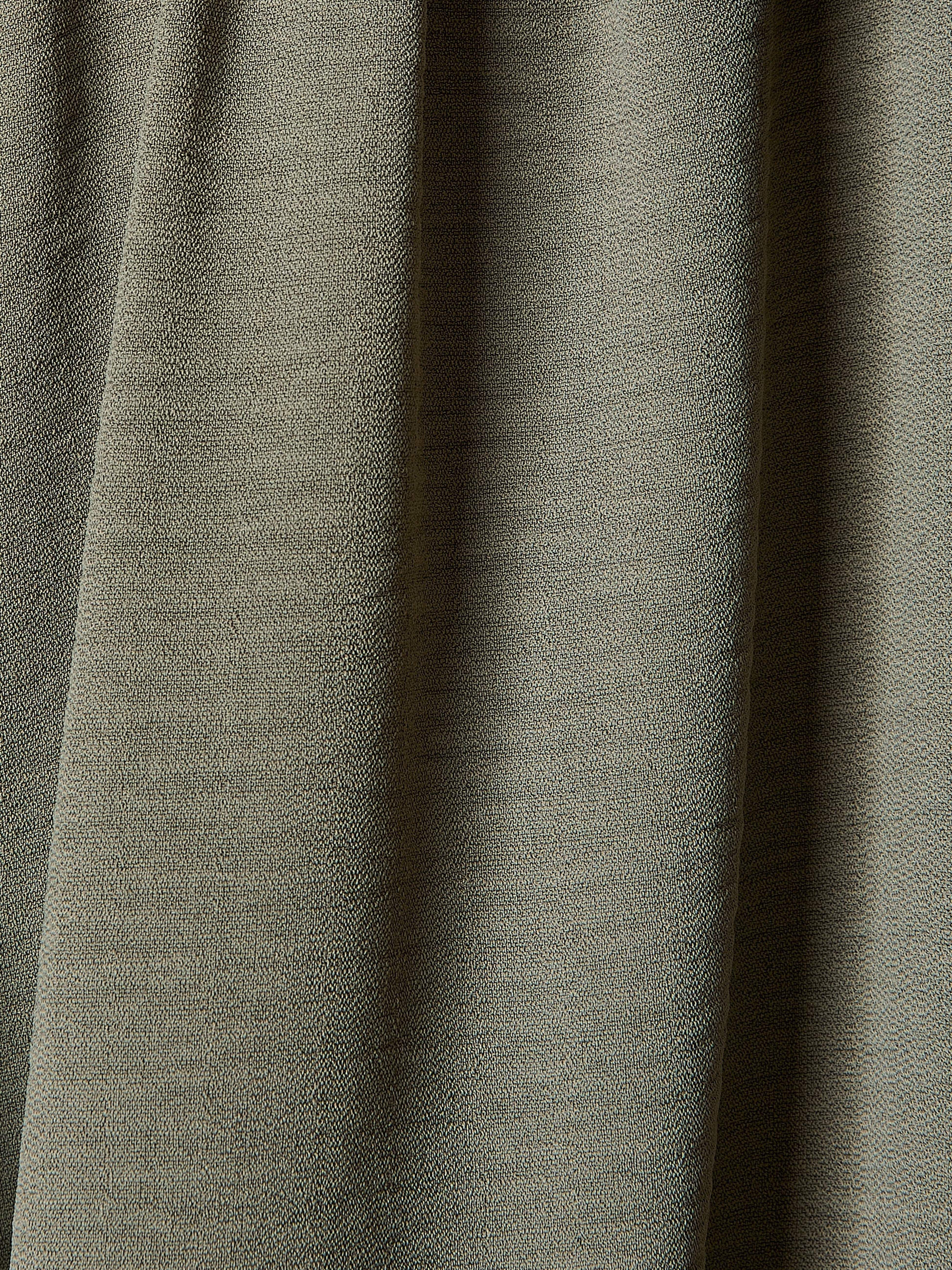 Short-Sleeve Buttoned-Down Blouse