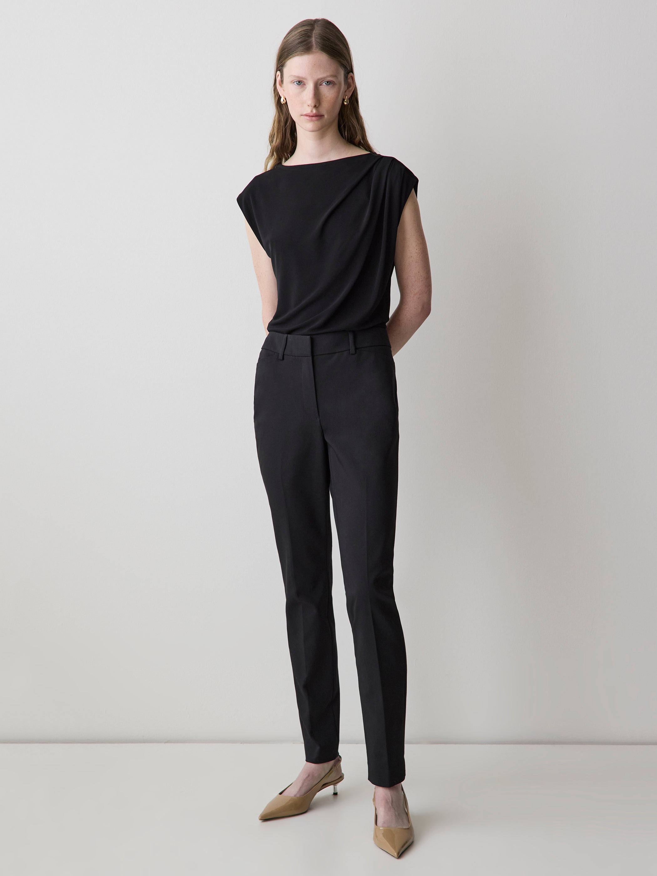 Haut à Manches TrèsCourtes et Col Bateau à Détails Plissés