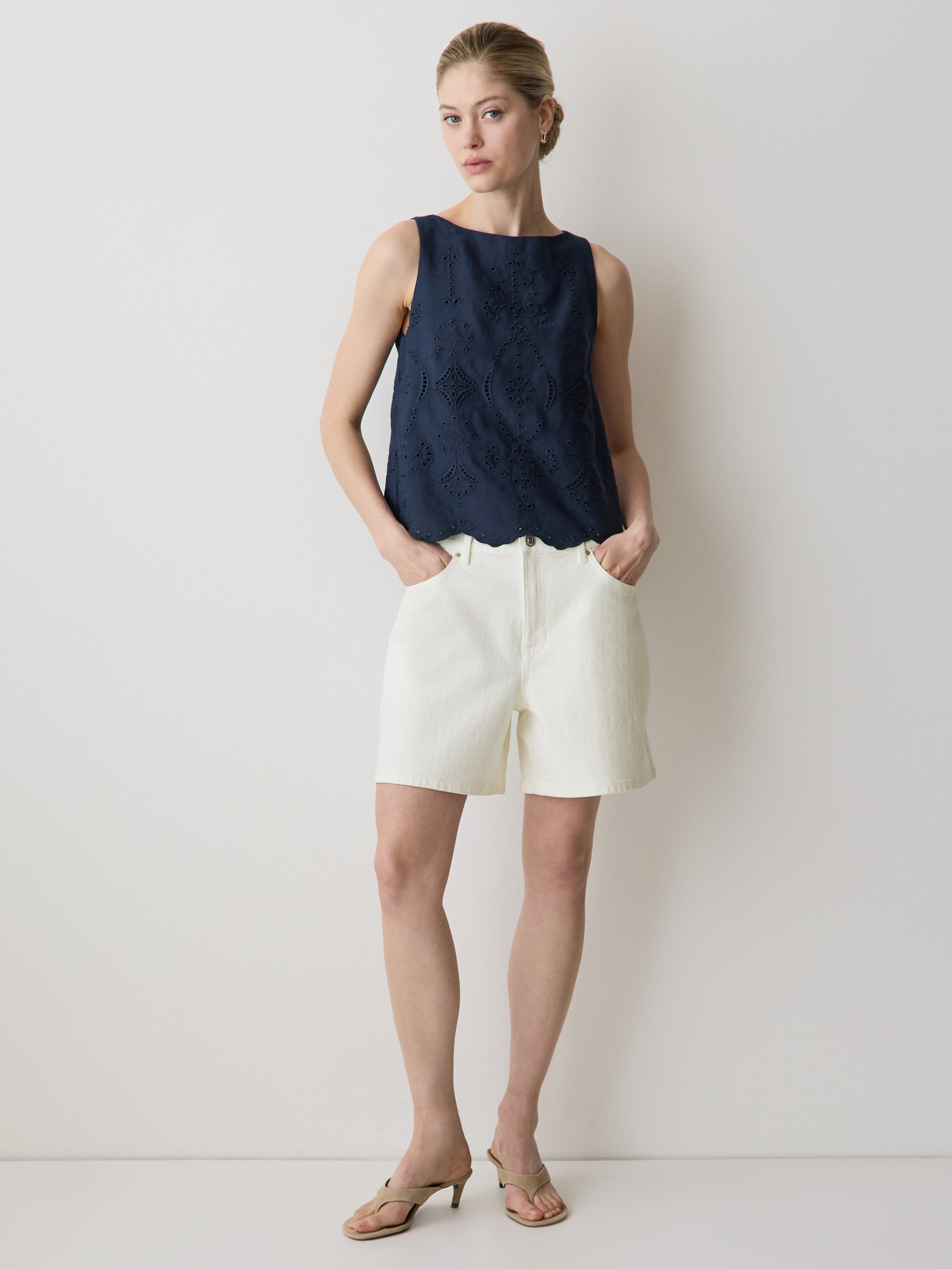 Sleeveless Embroidered Blouse