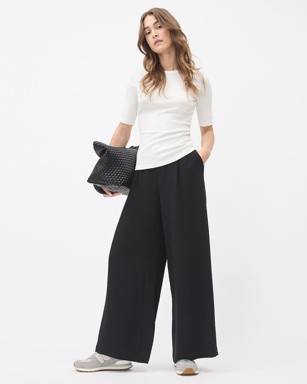 Elbow-Sleeve Crew-Neck Fitted Tee