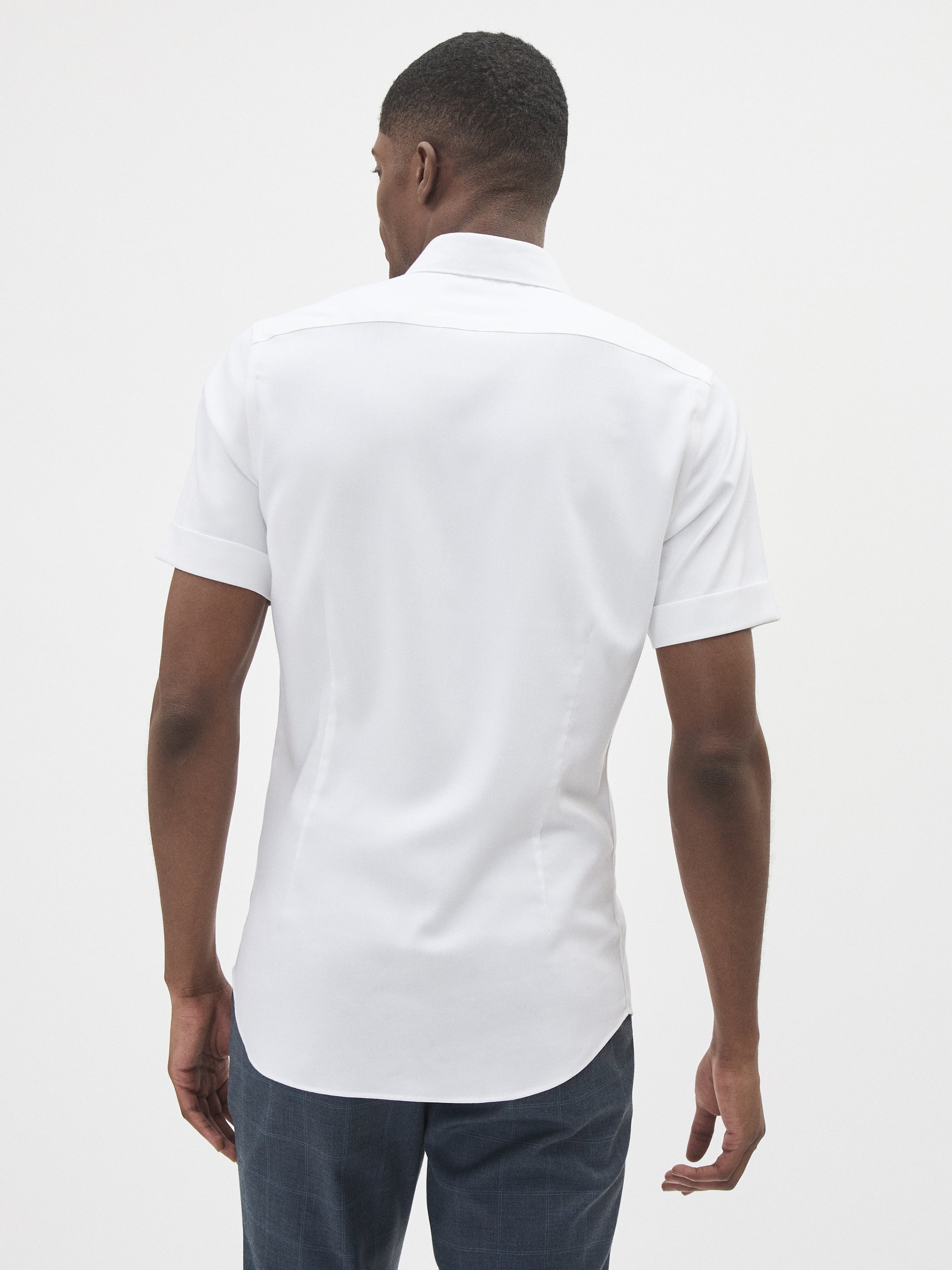 Slim Fit Performance Short Sleeve Shirt