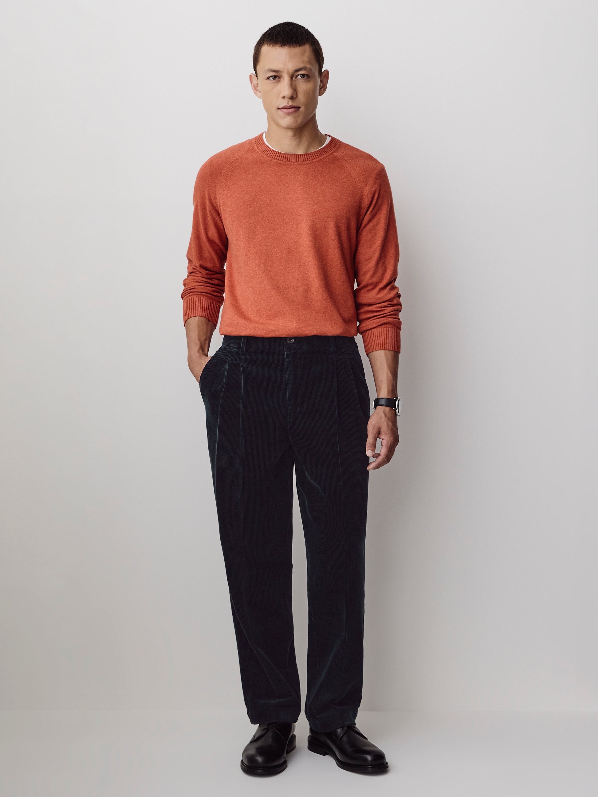 Woven Loose Fit Pleated Corduroy Pant