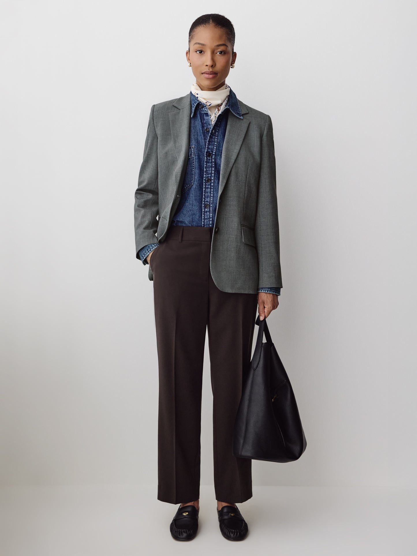 Woven Straight Crop Pant Mid Rise Stretch Fabric
